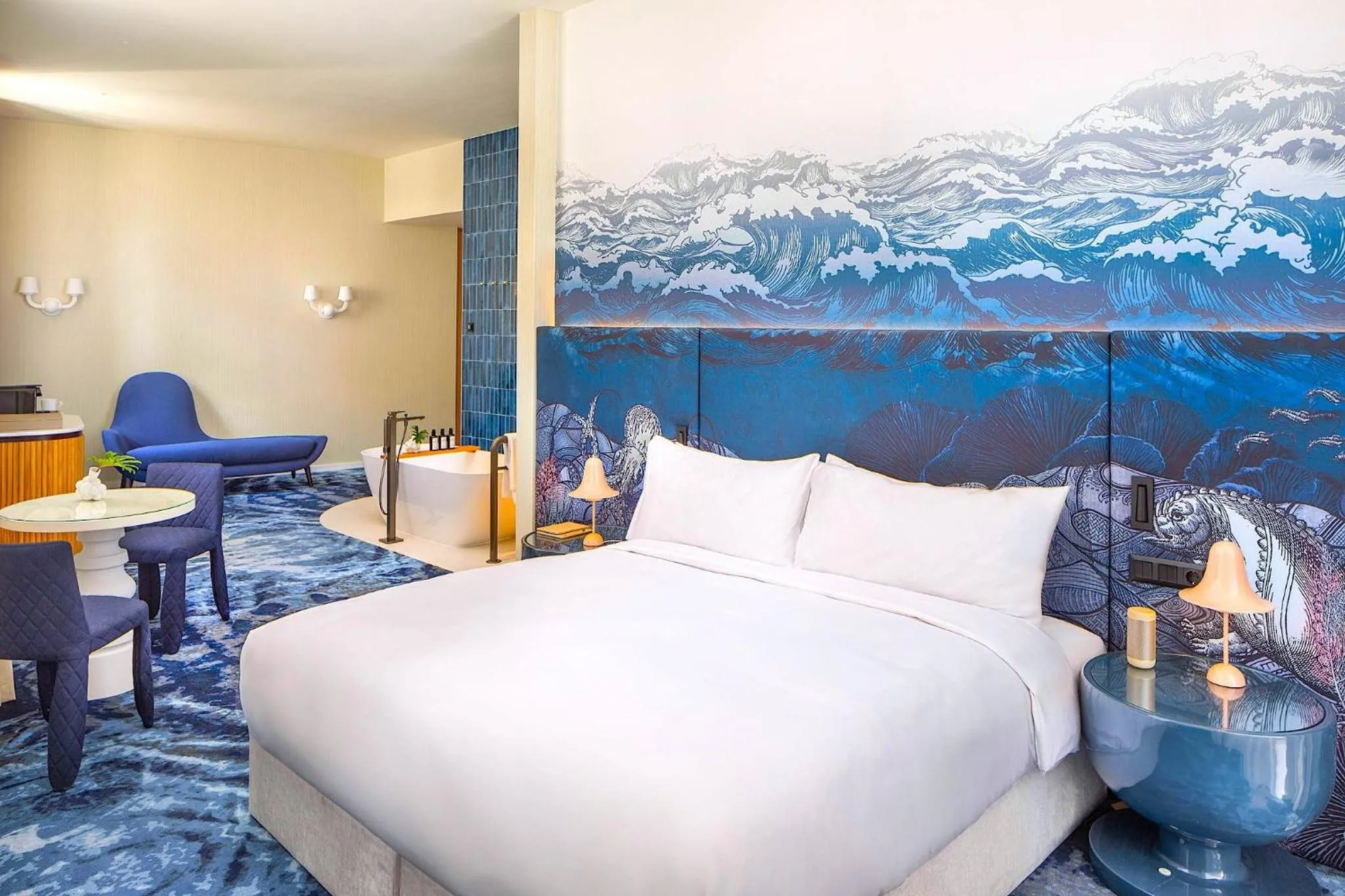 Photo of the whole room, Bed in Kimpton BEM Budapest by IHG