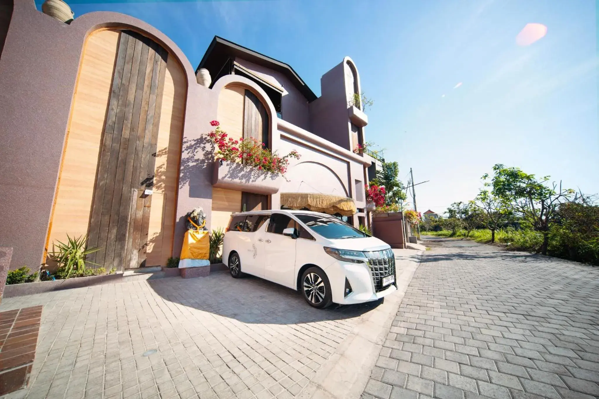 Property building in Seascape Resort & Spa Sanur by Ini Vie Hospitality Property building in Seascape Resort & Spa Sanur by Ini Vie Hospitality