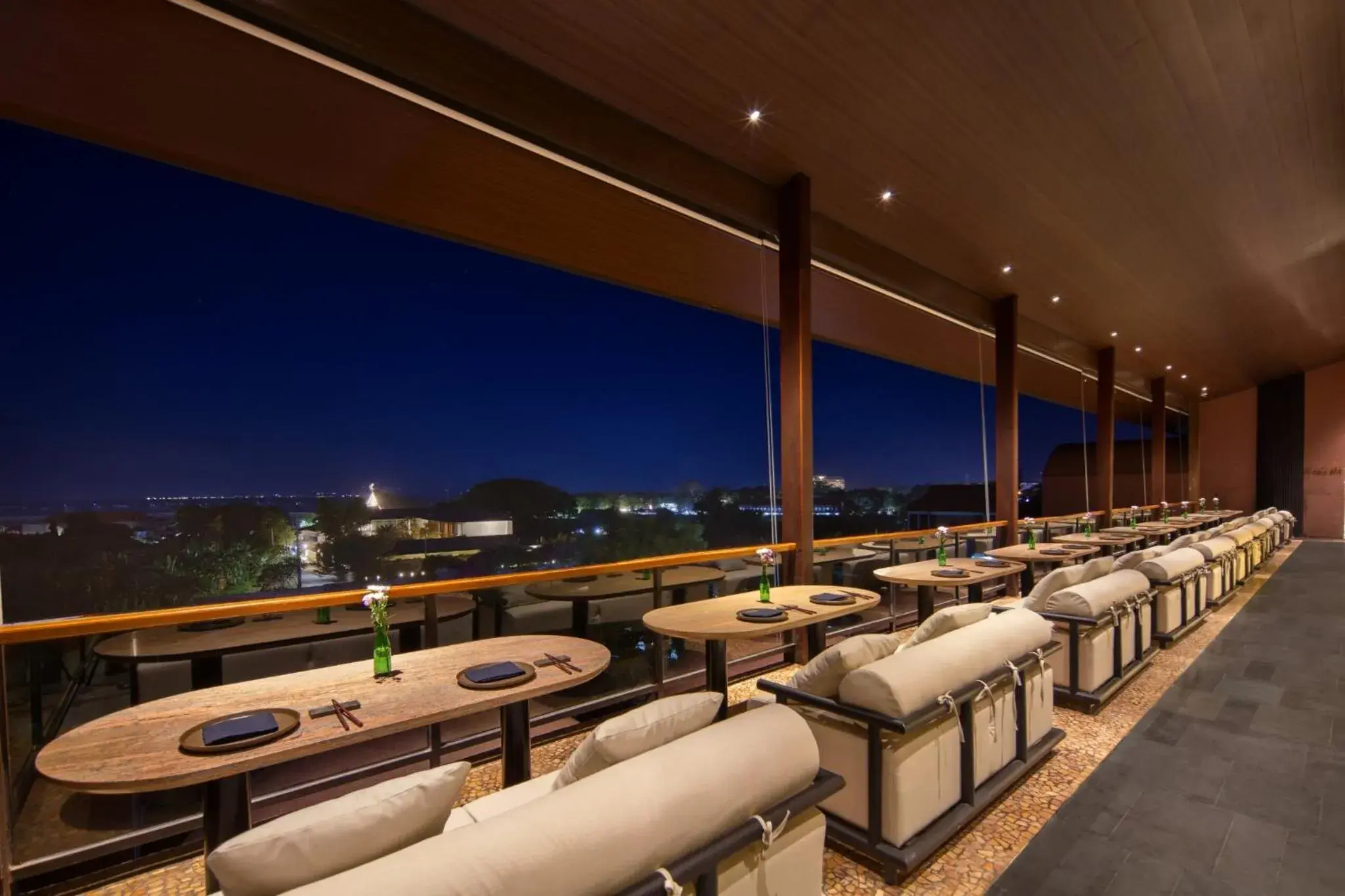 Restaurant/places to eat in Seascape Resort & Spa Sanur by Ini Vie Hospitality Restaurant/places to eat in Seascape Resort & Spa Sanur by Ini Vie Hospitality