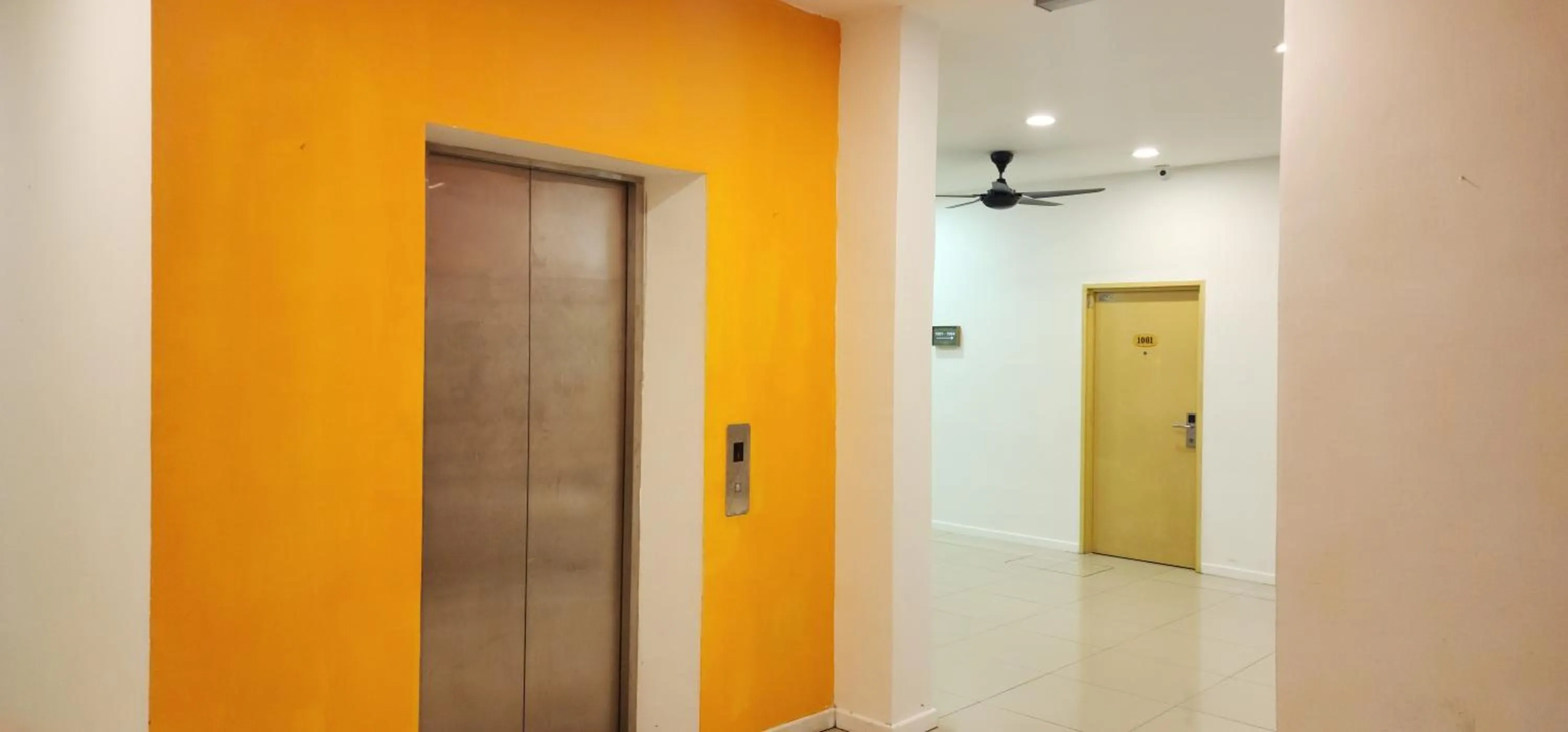 elevator in BEAR HOTEL at NILAI