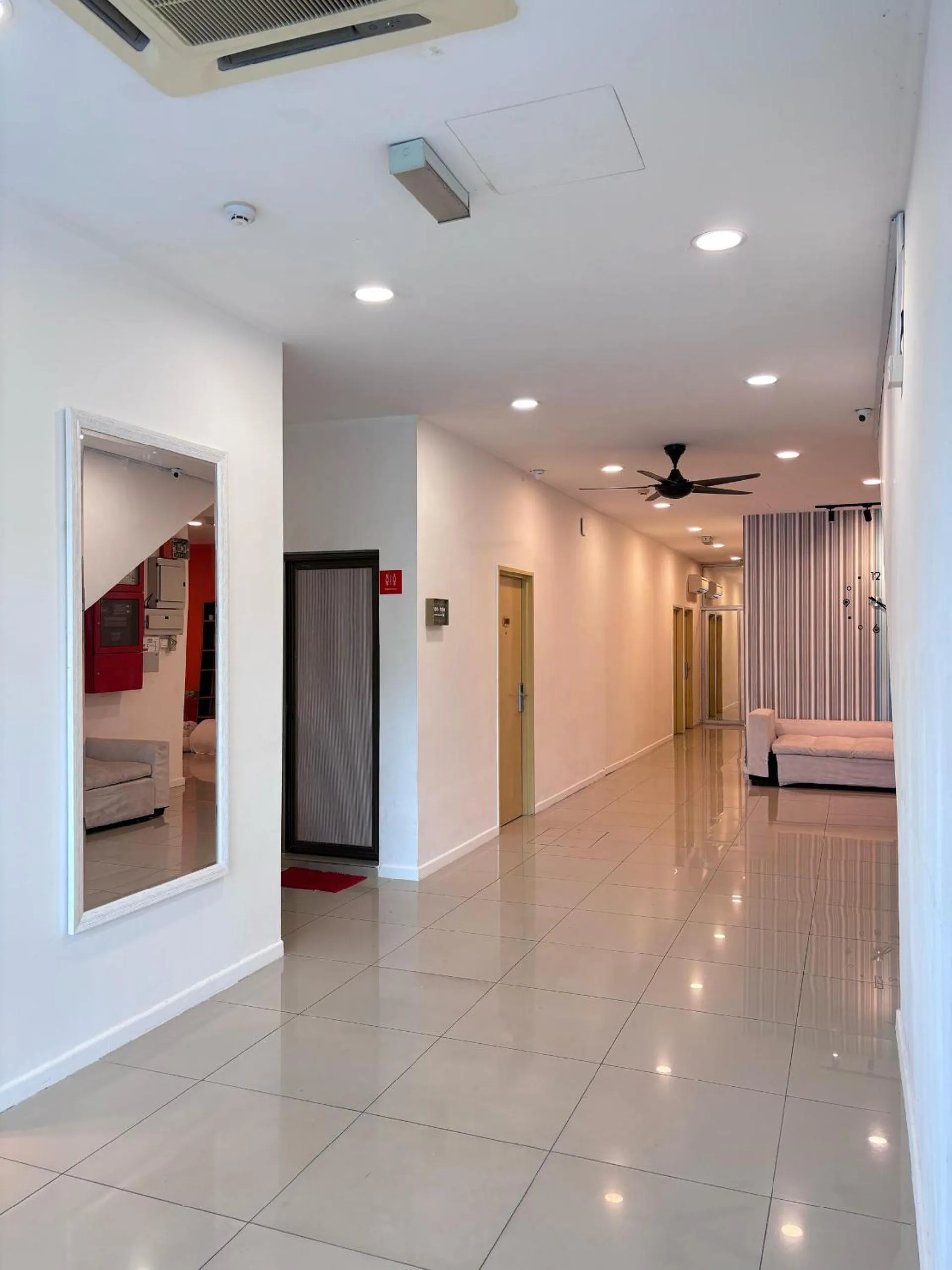 Lobby or reception in BEAR HOTEL at NILAI