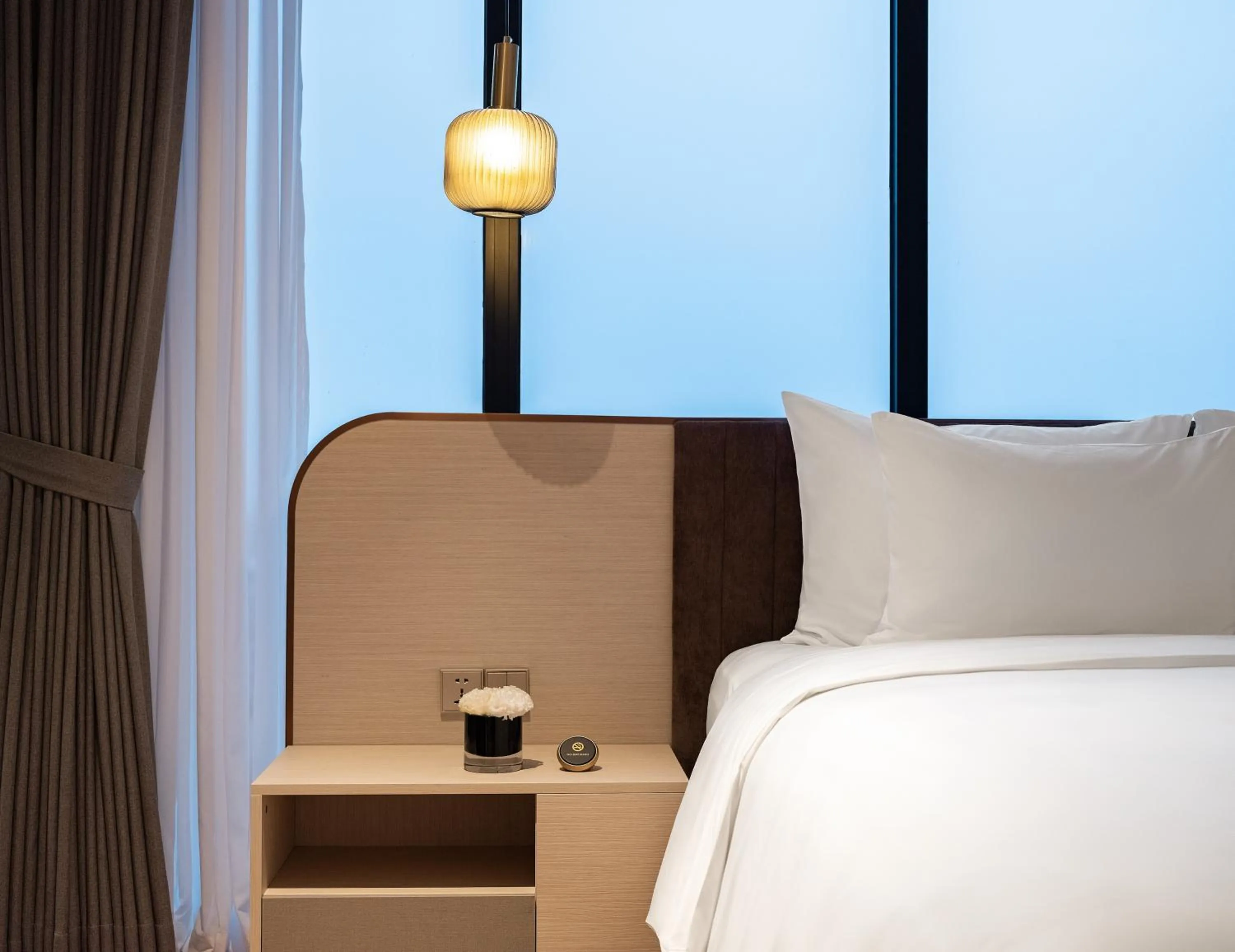 Bed in CLASSYC Hotel