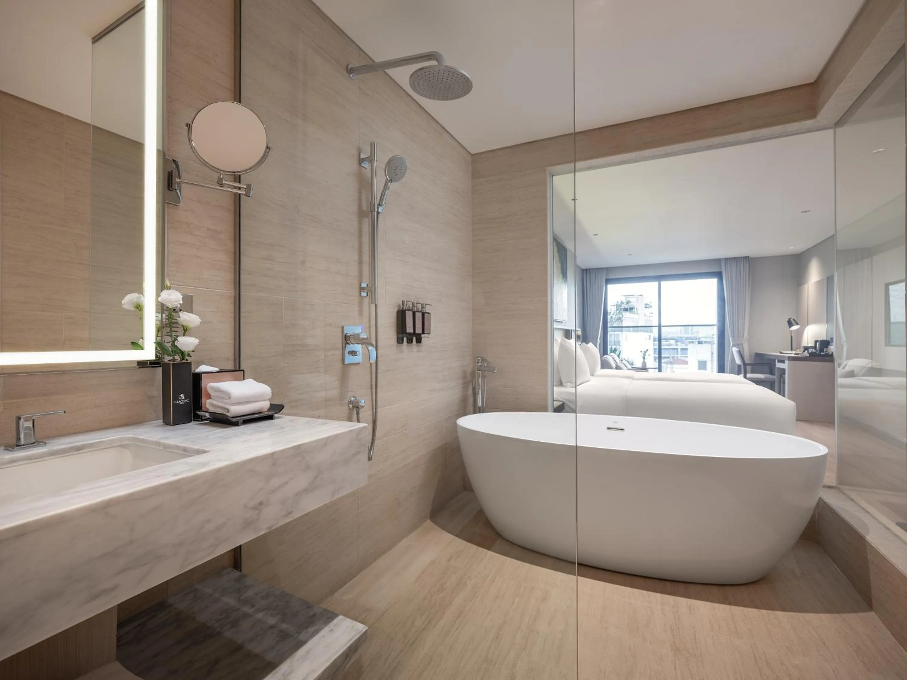 Bathroom in CLASSYC Hotel