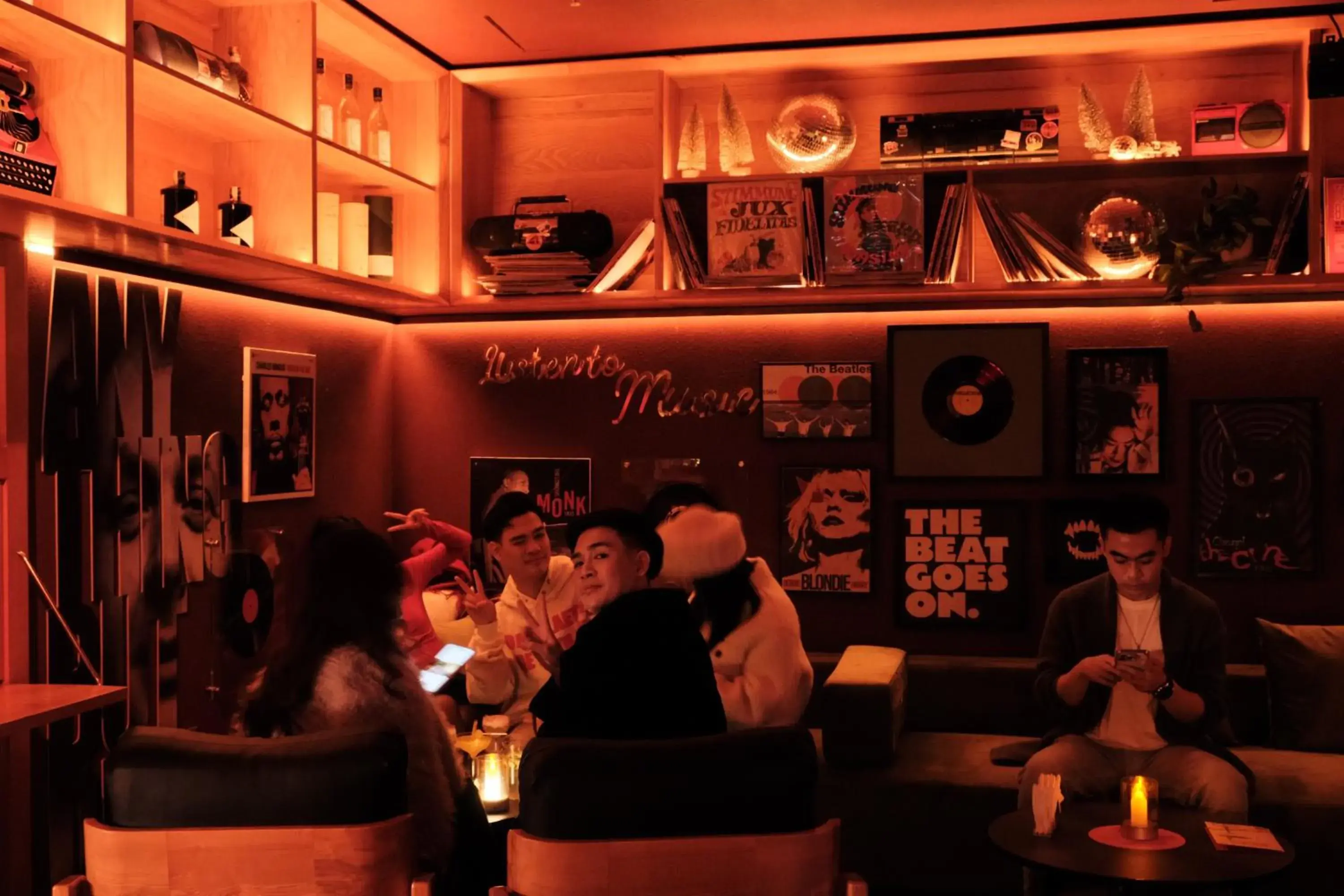 Lounge or bar in CLASSYC Hotel Lounge or bar in CLASSYC Hotel