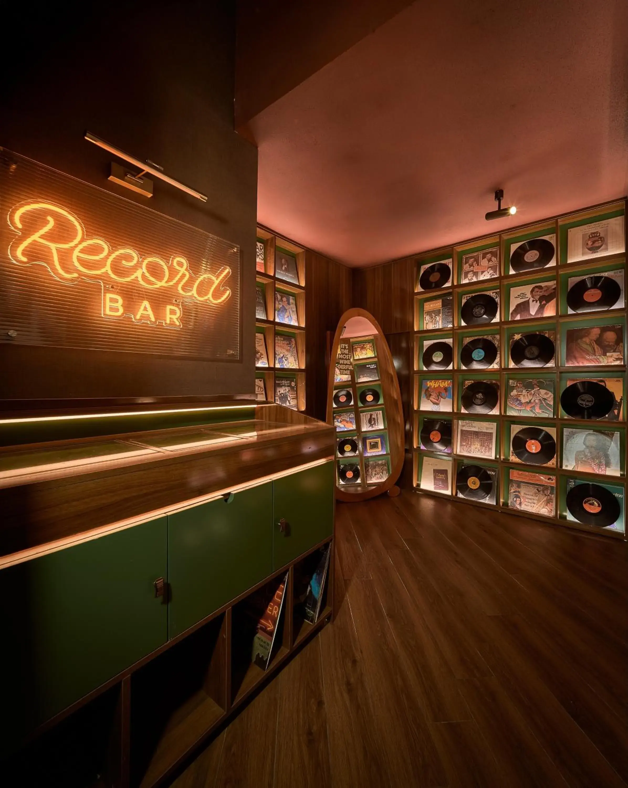 Lounge or bar in CLASSYC Hotel Lounge or bar in CLASSYC Hotel