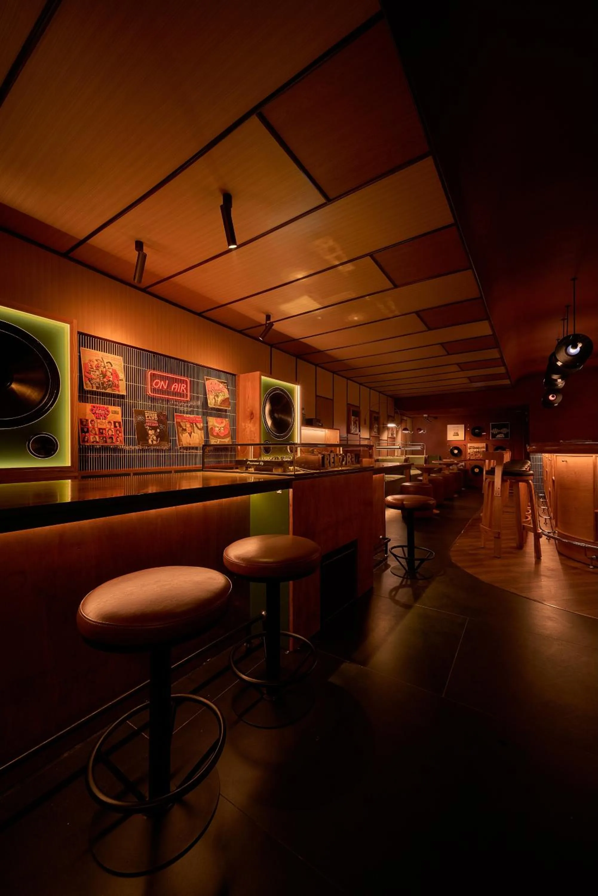 Lounge or bar in CLASSYC Hotel