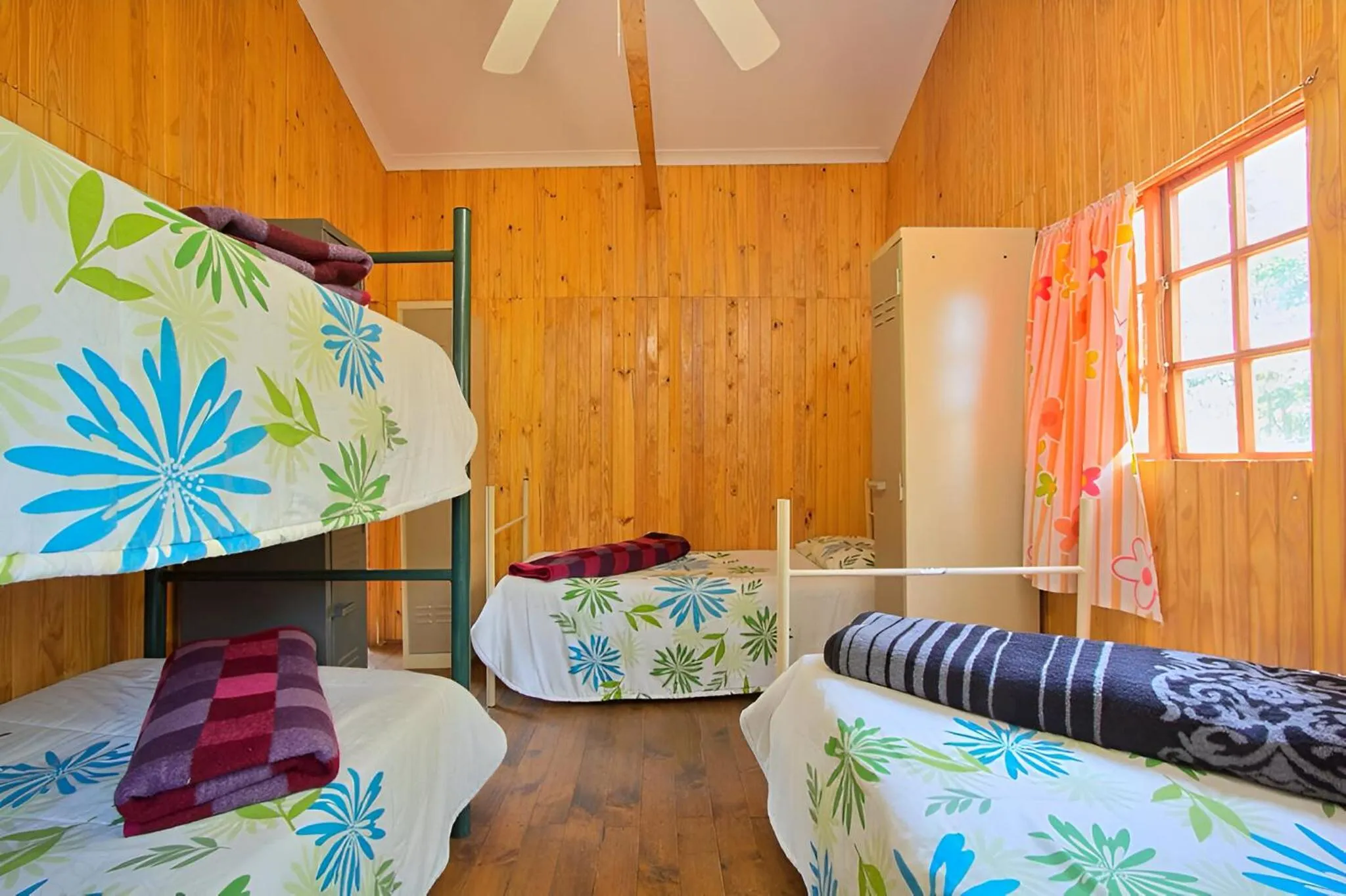 Bed in Elangeni Holiday Resort