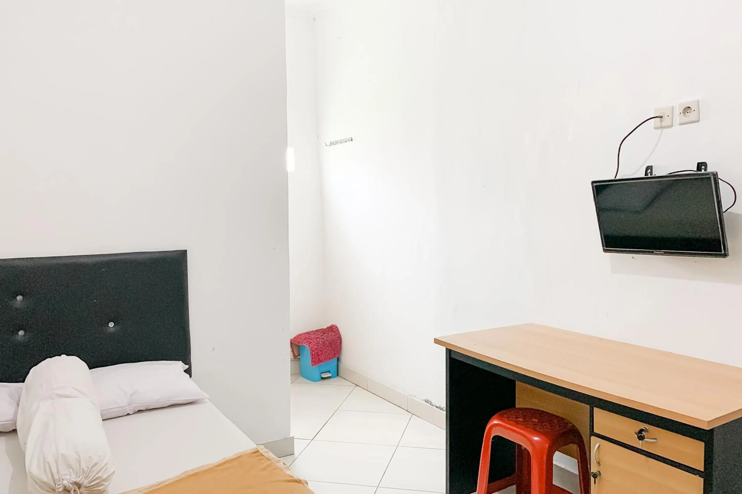 Bedroom in Penginapan Losmen Ayu Pamanukan RedPartner