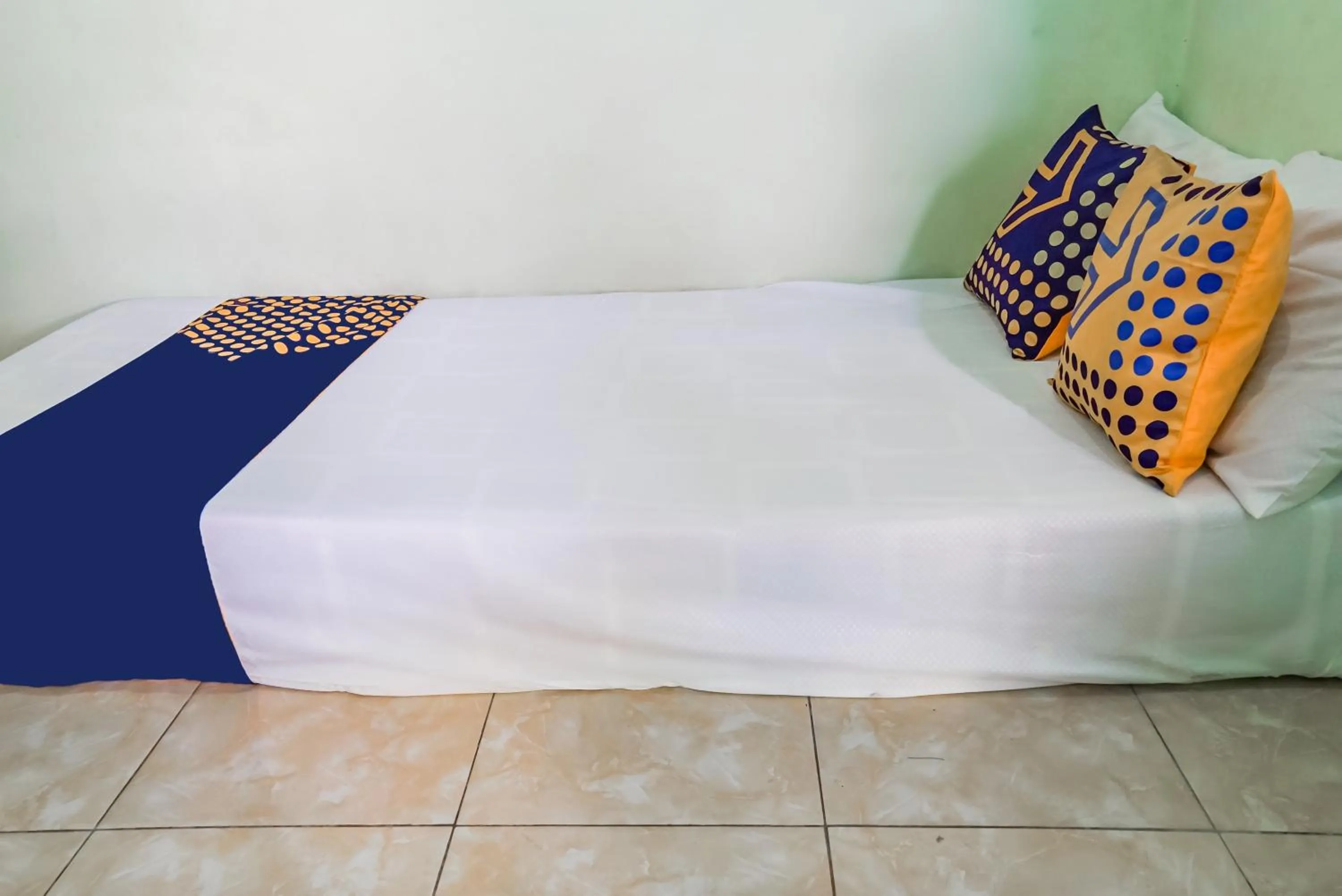 Bedroom, Bed in Hotel O Wunut Homestay Syariah