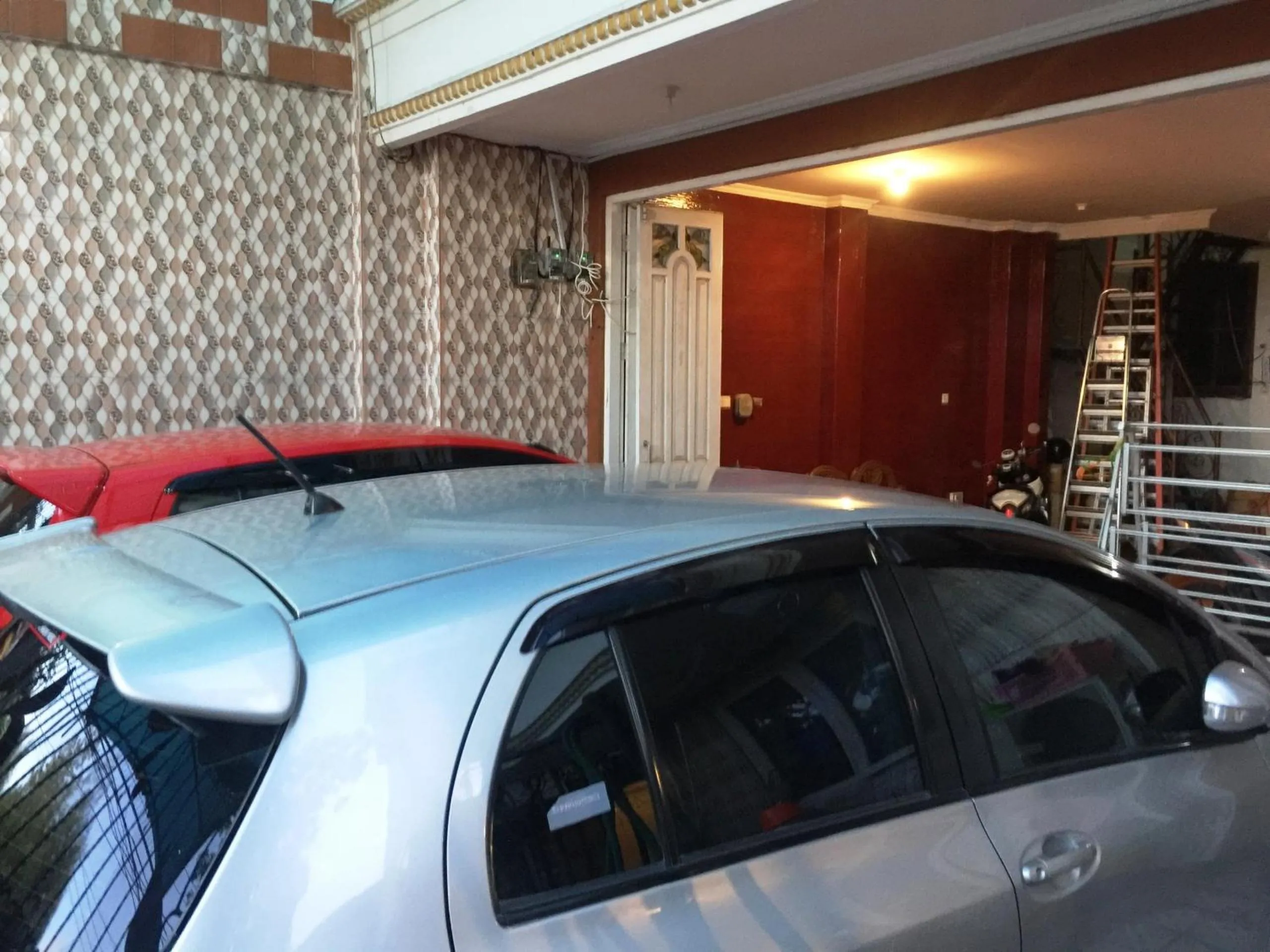 Lobby or reception in Hotel O Guest House Bu Iin Syariah