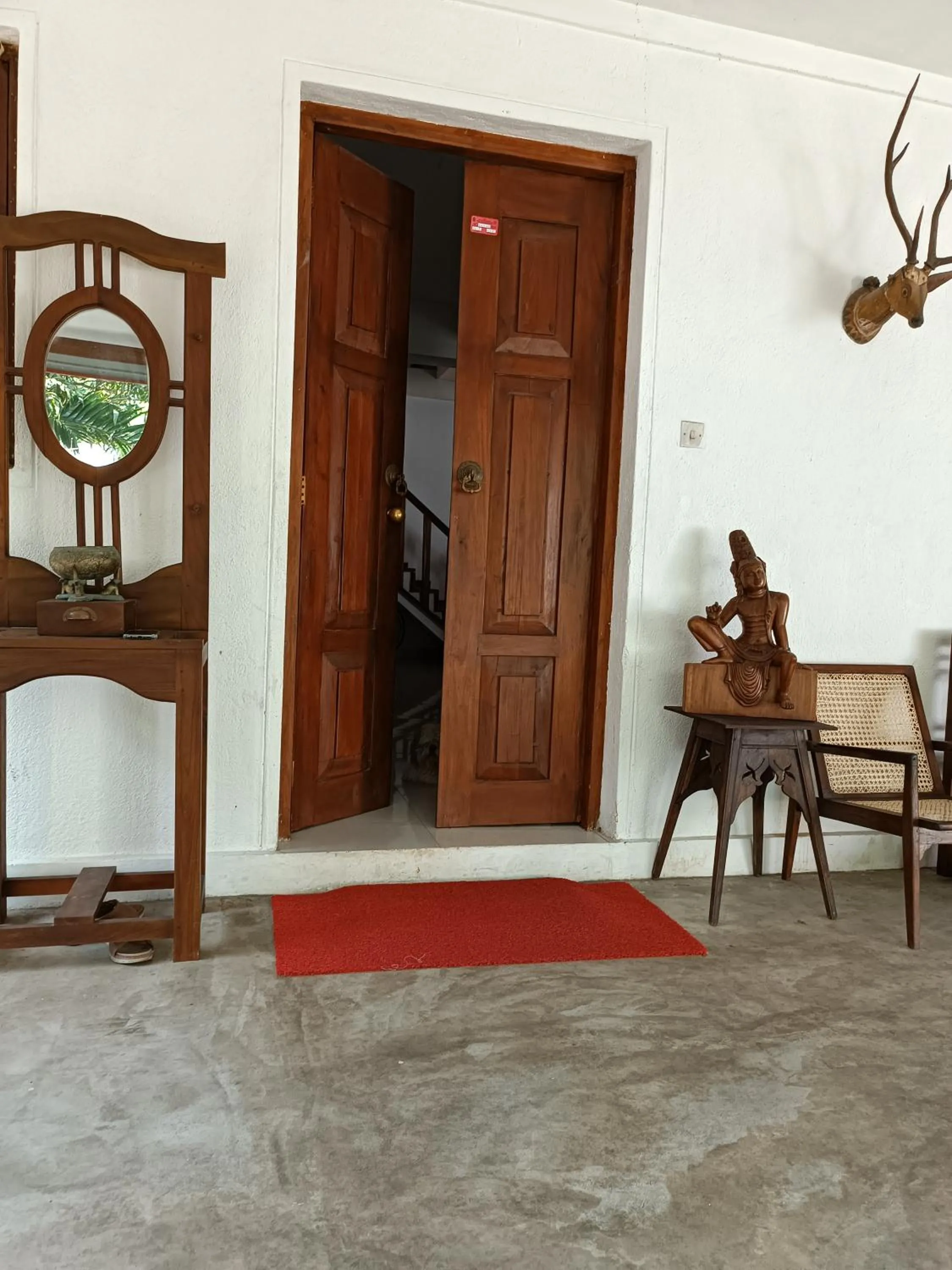 Richland's Villa