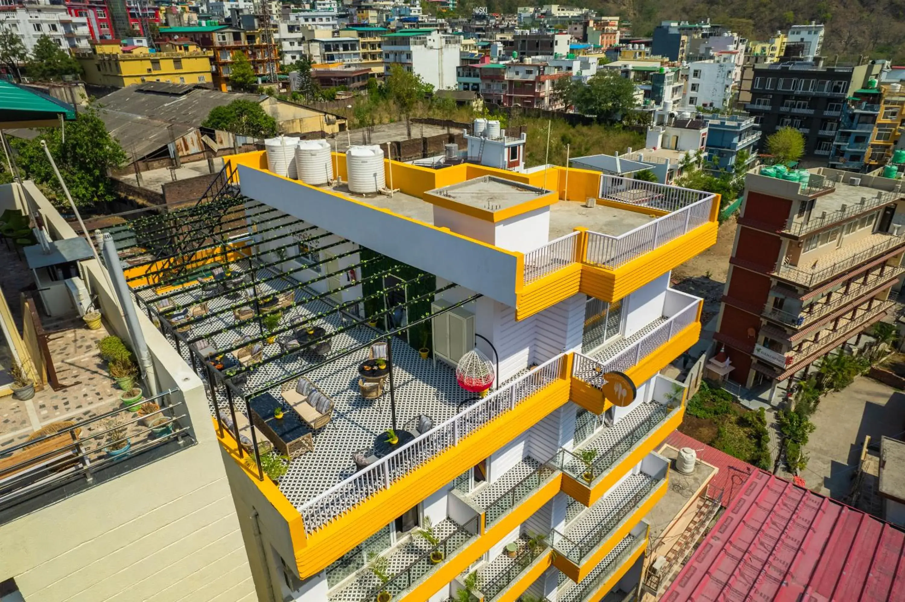 Property building in The Social Stays Rishikesh Property building in The Social Stays Rishikesh
