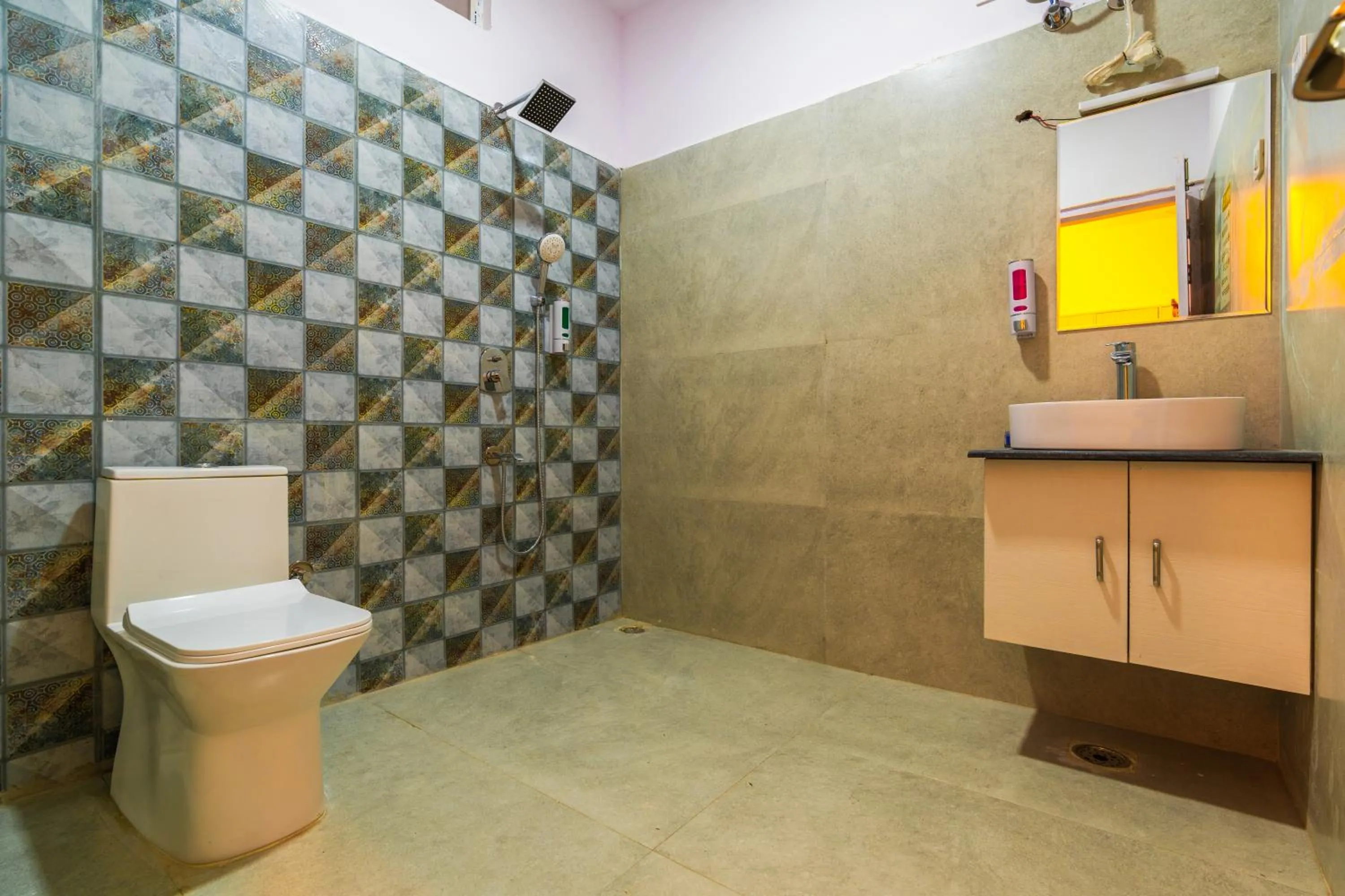 Bathroom in The Social Stays Rishikesh