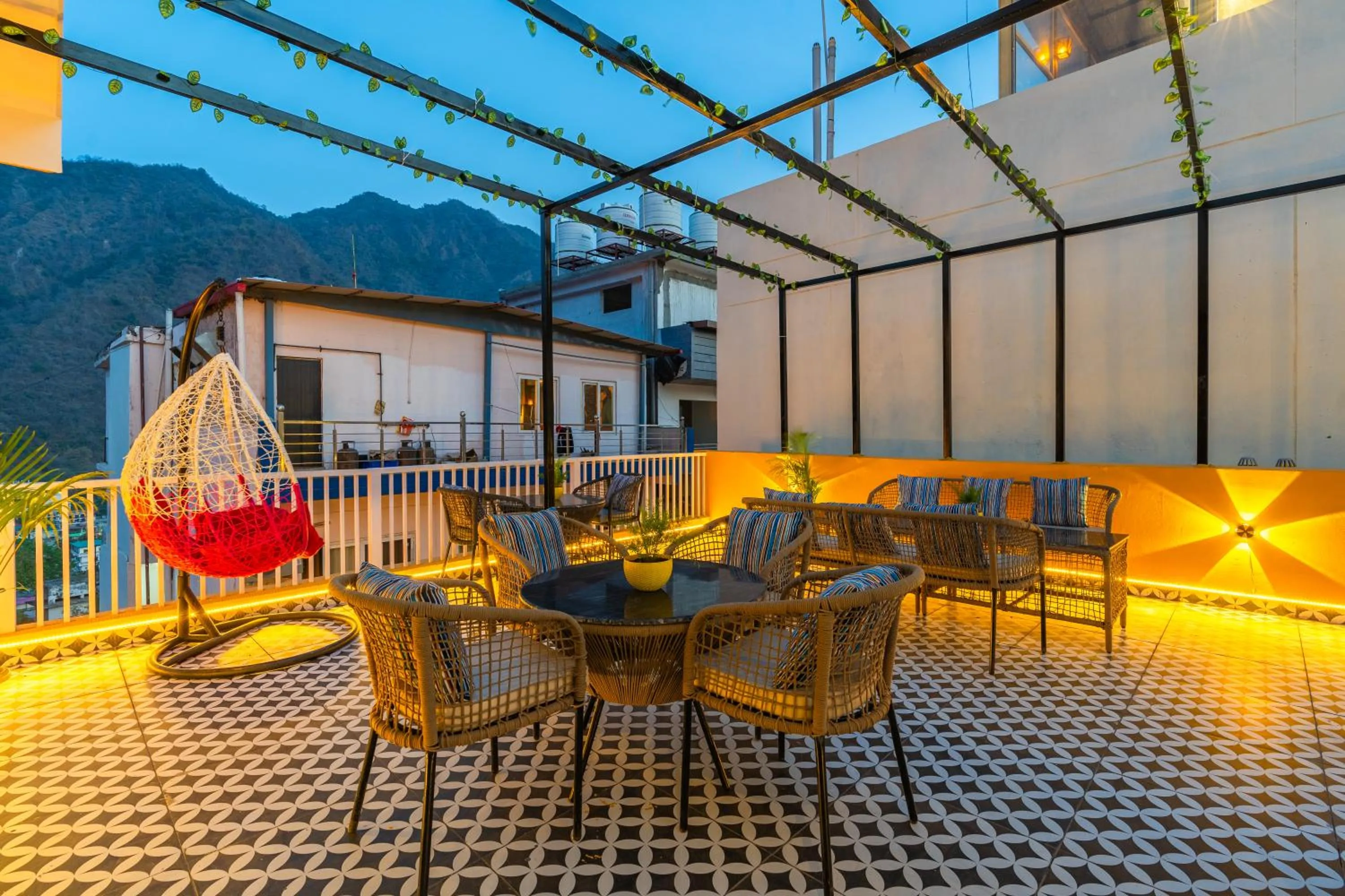 Patio in The Social Stays Rishikesh