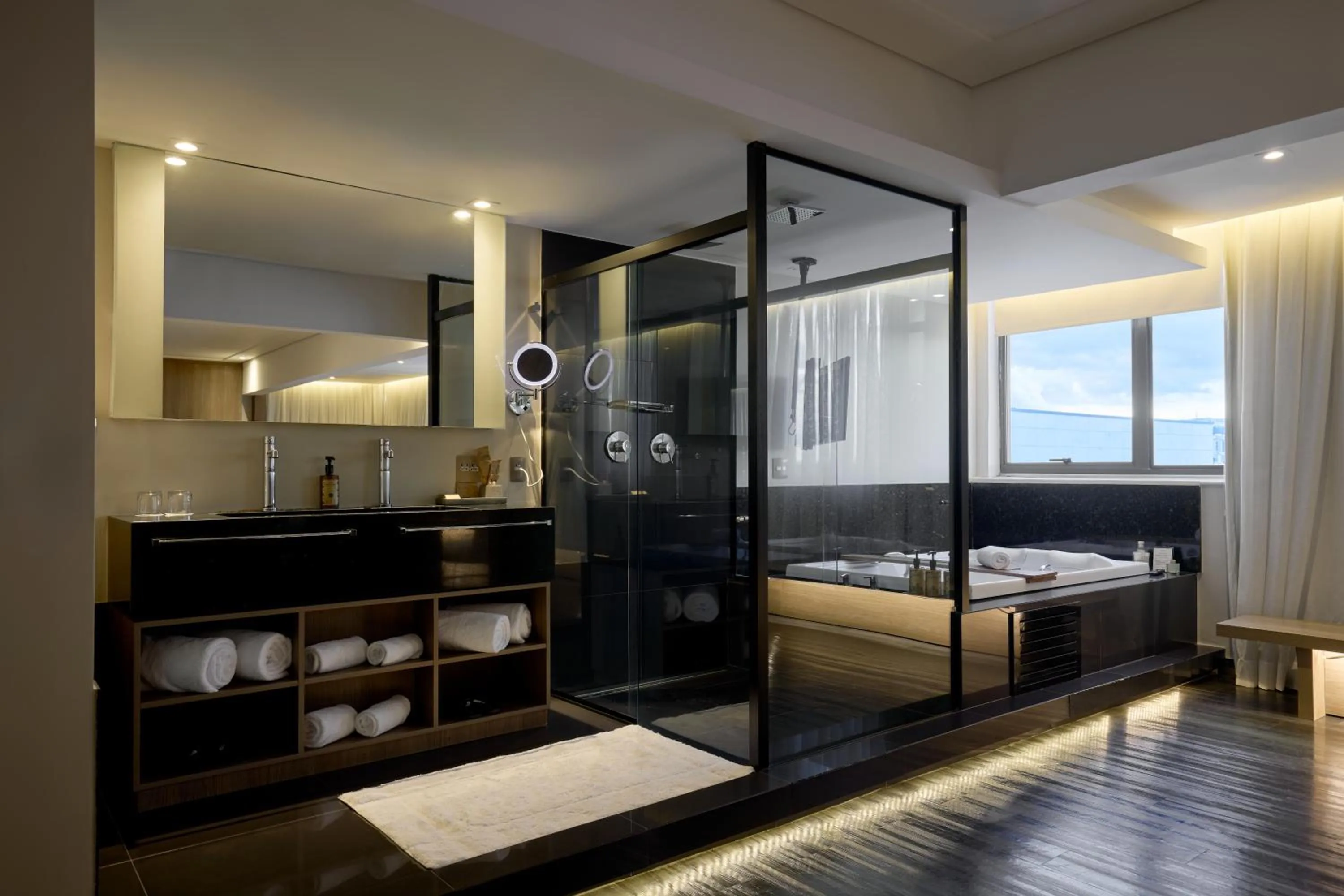 Hot Tub, Bed in Mercure Belo Horizonte Lourdes