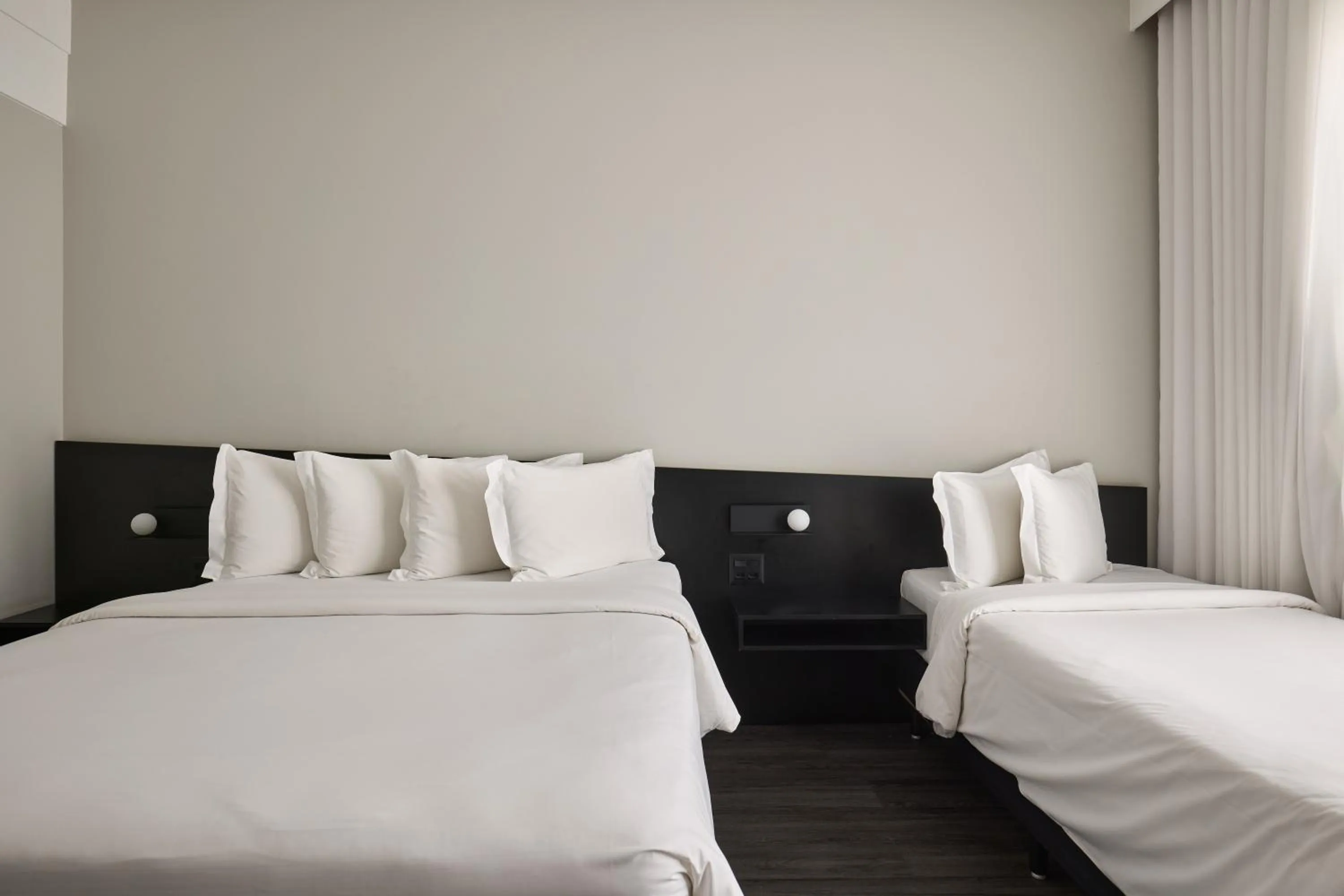 Bedroom, Bed in Mercure Belo Horizonte Lourdes