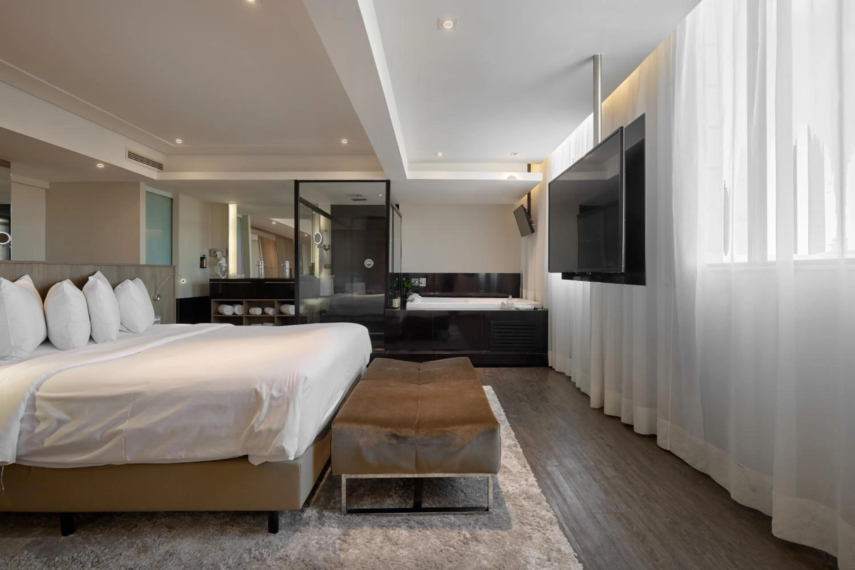 Hot Tub, Bed in Mercure Belo Horizonte Lourdes