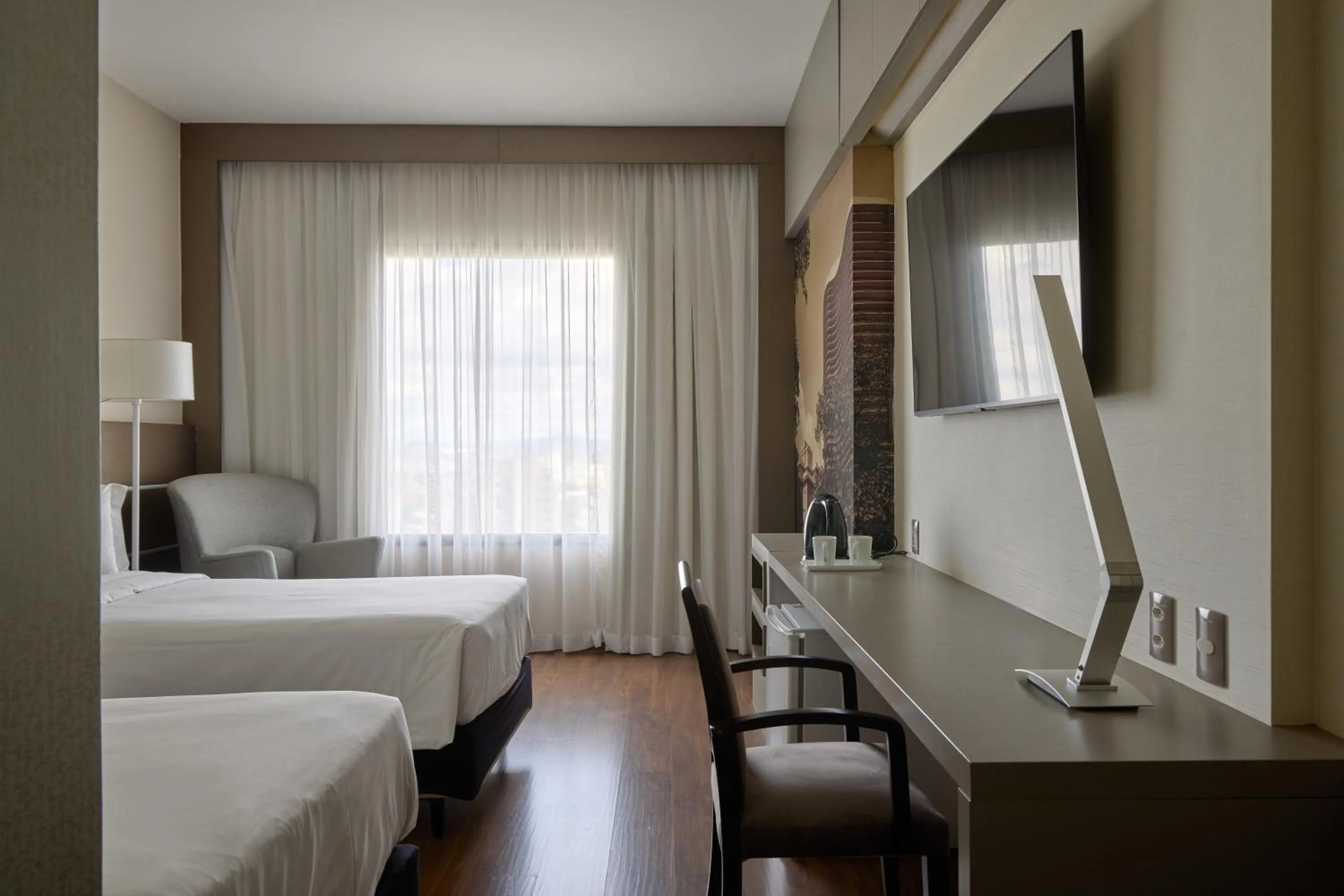 Bedroom, Bed in Mercure Belo Horizonte Lourdes