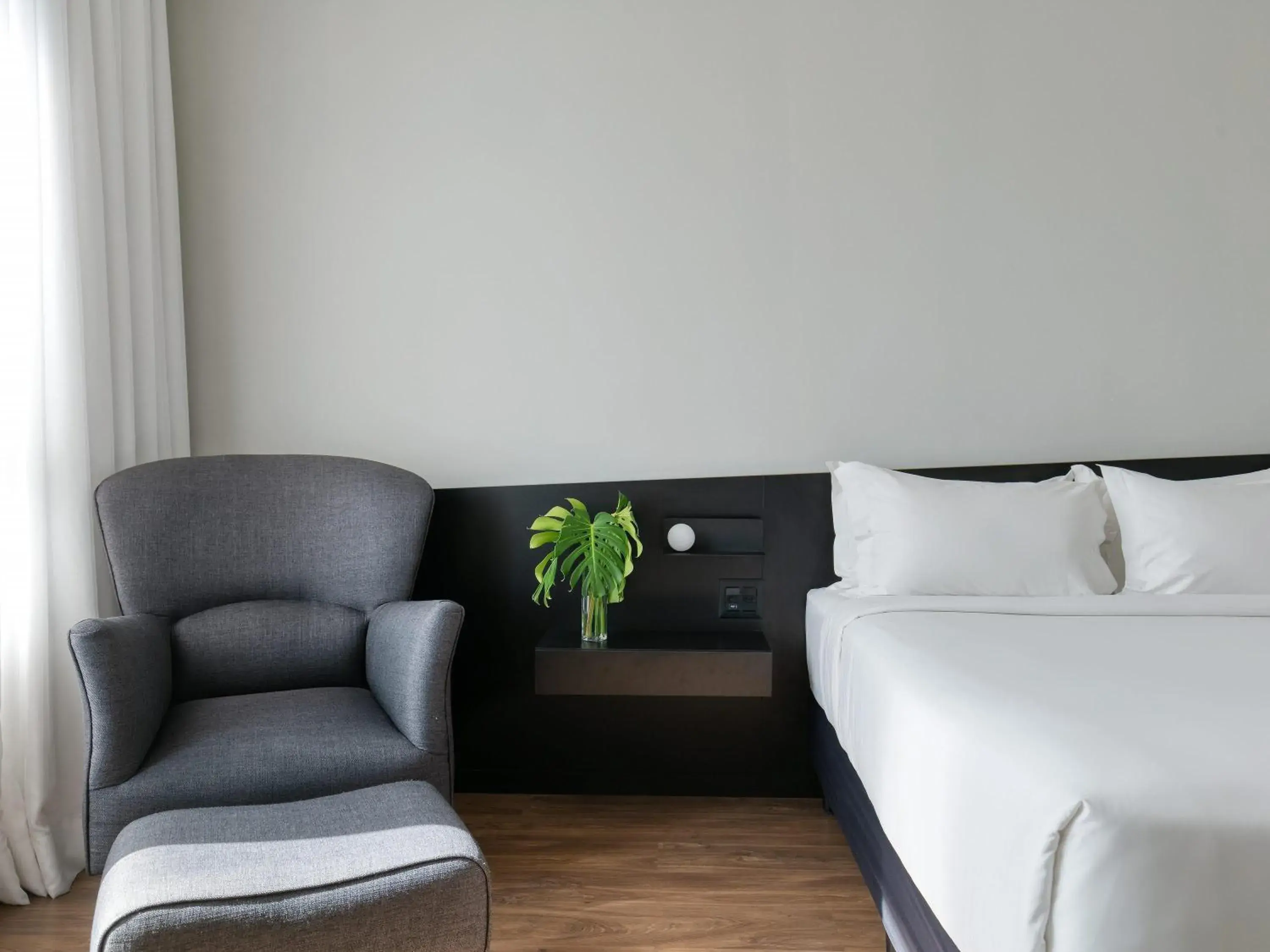 Bedroom, Bed in Mercure Belo Horizonte Lourdes Bedroom, Bed in Mercure Belo Horizonte Lourdes