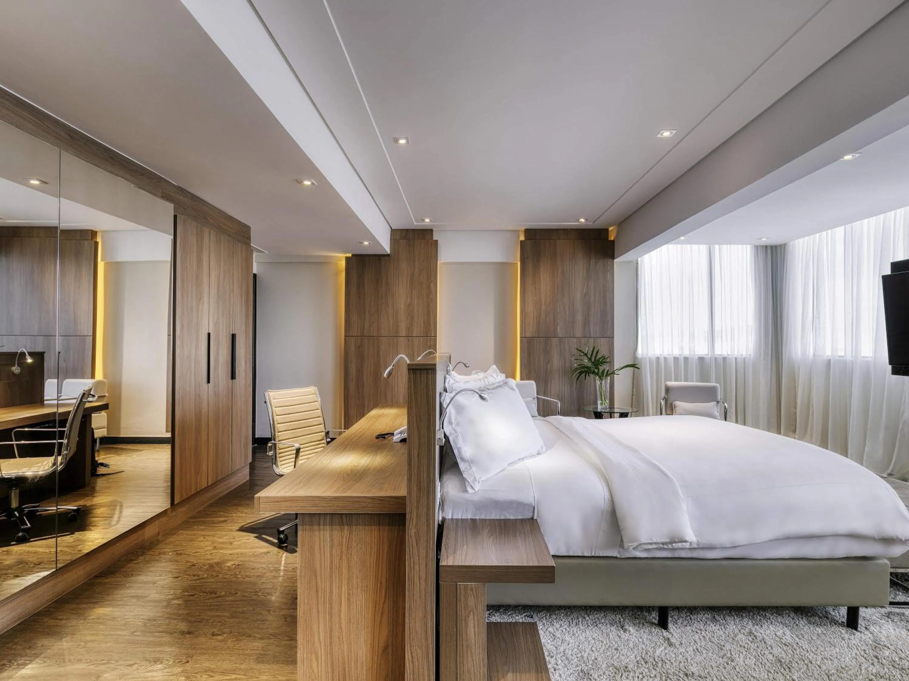 Photo of the whole room, Bed in Mercure Belo Horizonte Lourdes