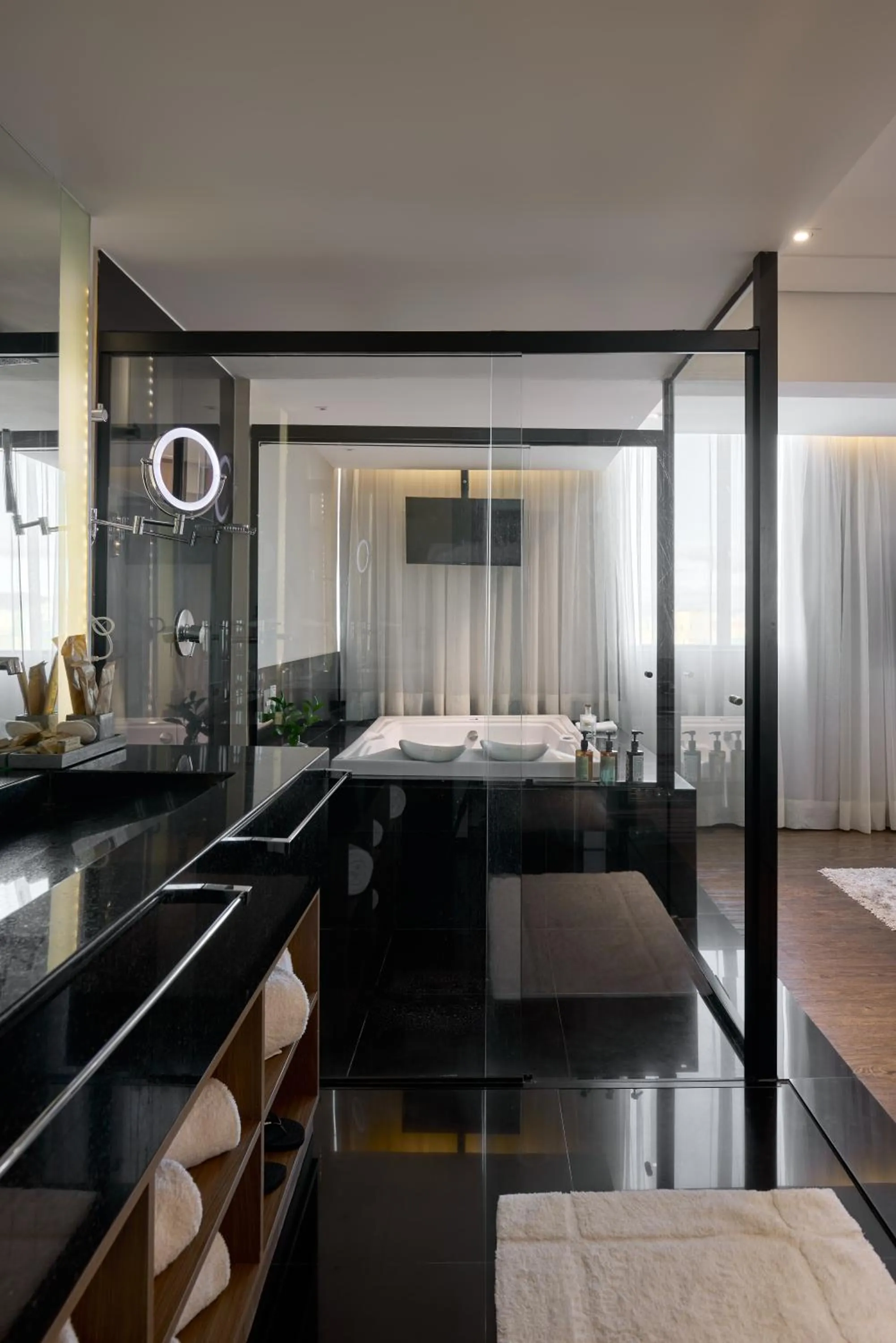 Hot Tub, Bed in Mercure Belo Horizonte Lourdes