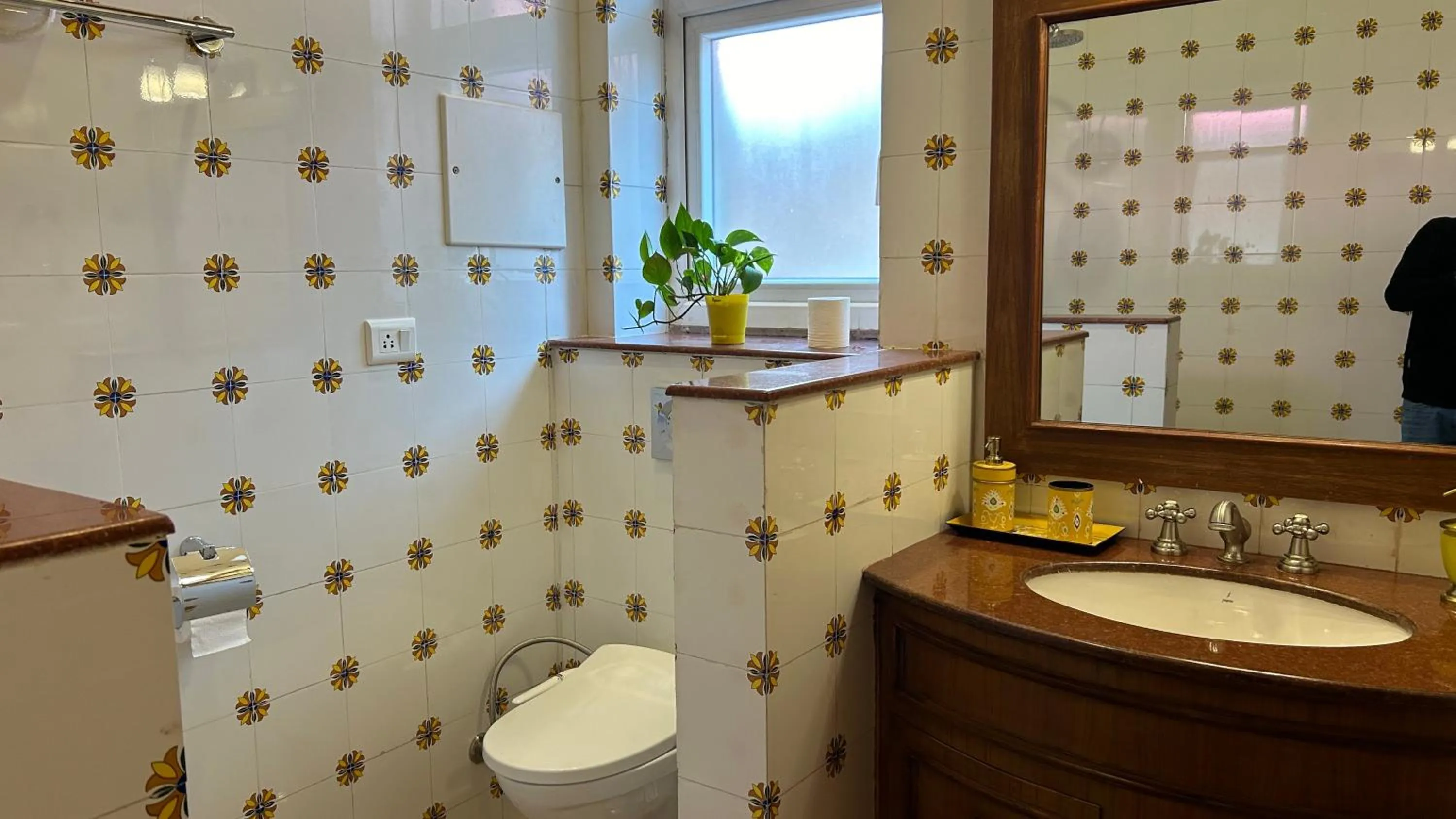 Toilet in The Magnolia Lodge