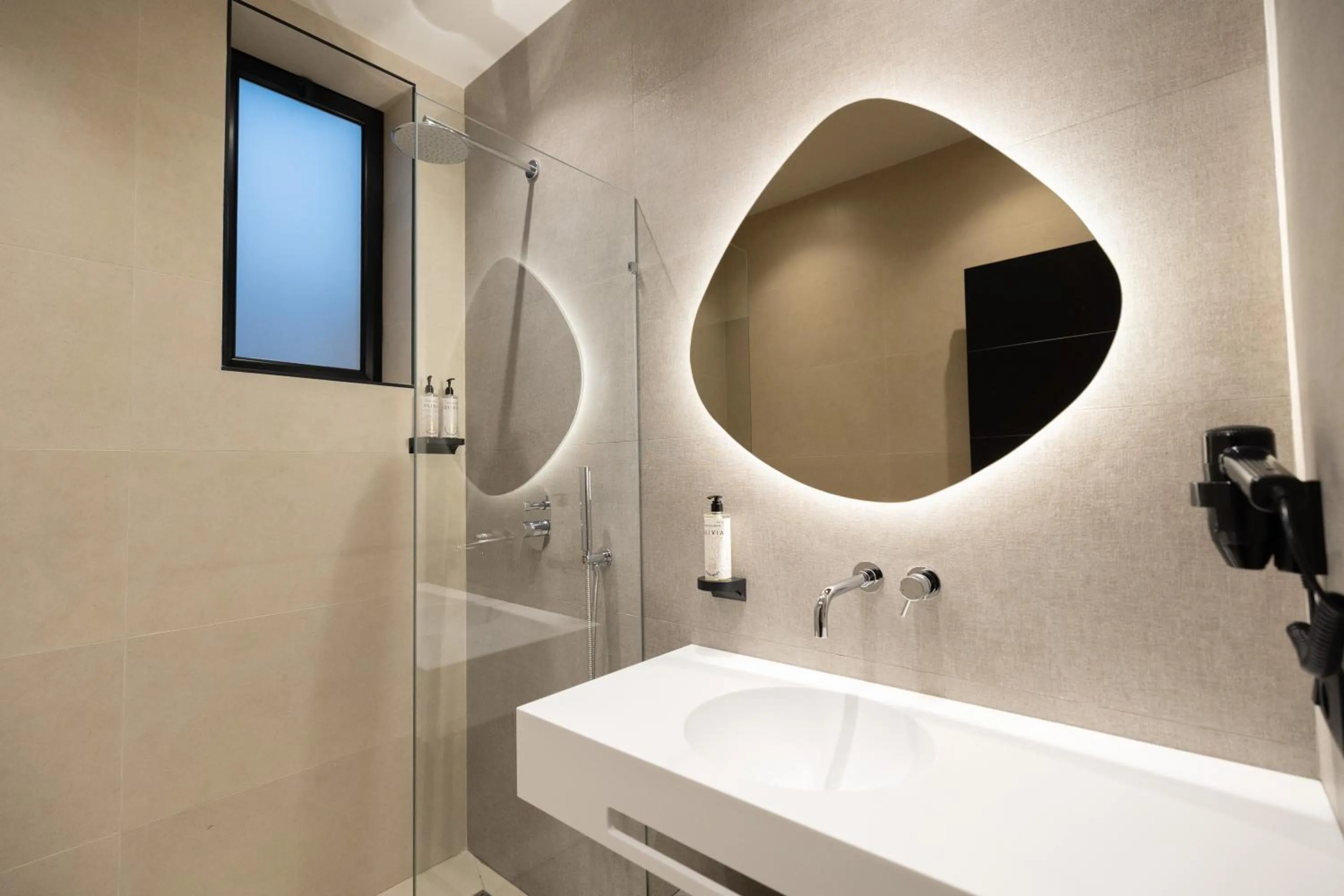 Toilet in Hotel Beke