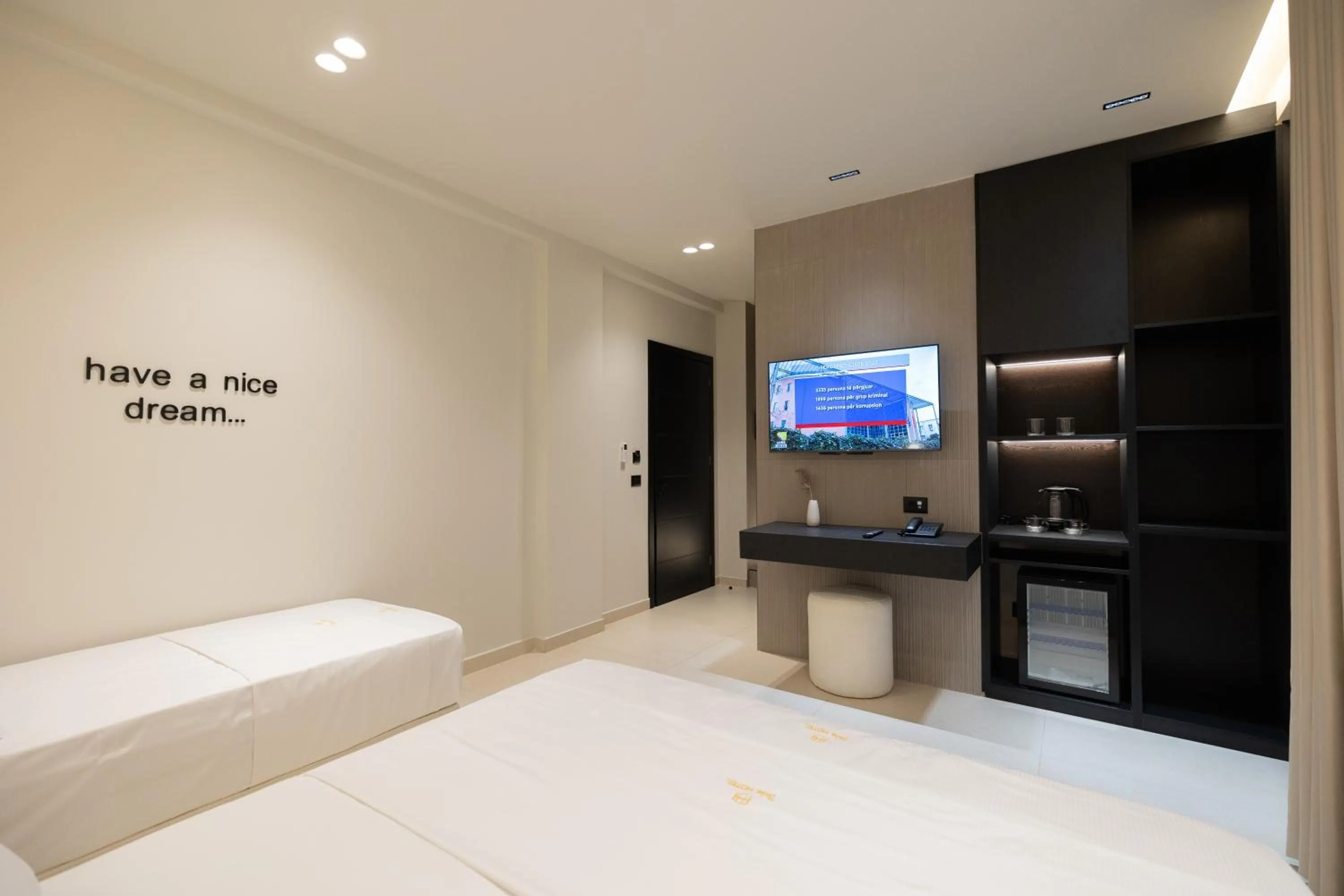 Photo of the whole room, Bed in Hotel Beke