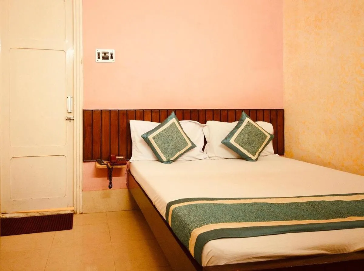 Bed in Hotel Vinayak