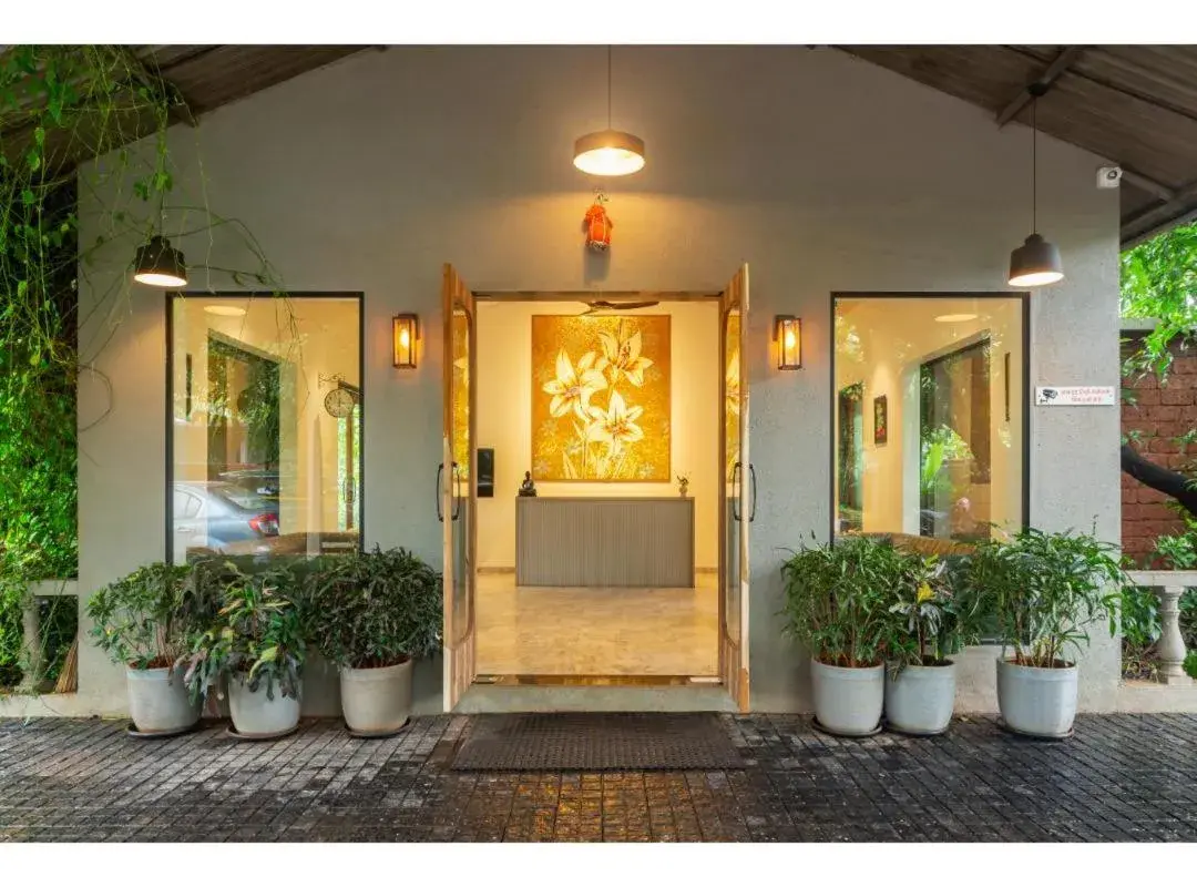 Facade/entrance in River Estates Resort, Restaurant & Spa by Vibescapes Facade/entrance in River Estates Resort, Restaurant & Spa by Vibescapes