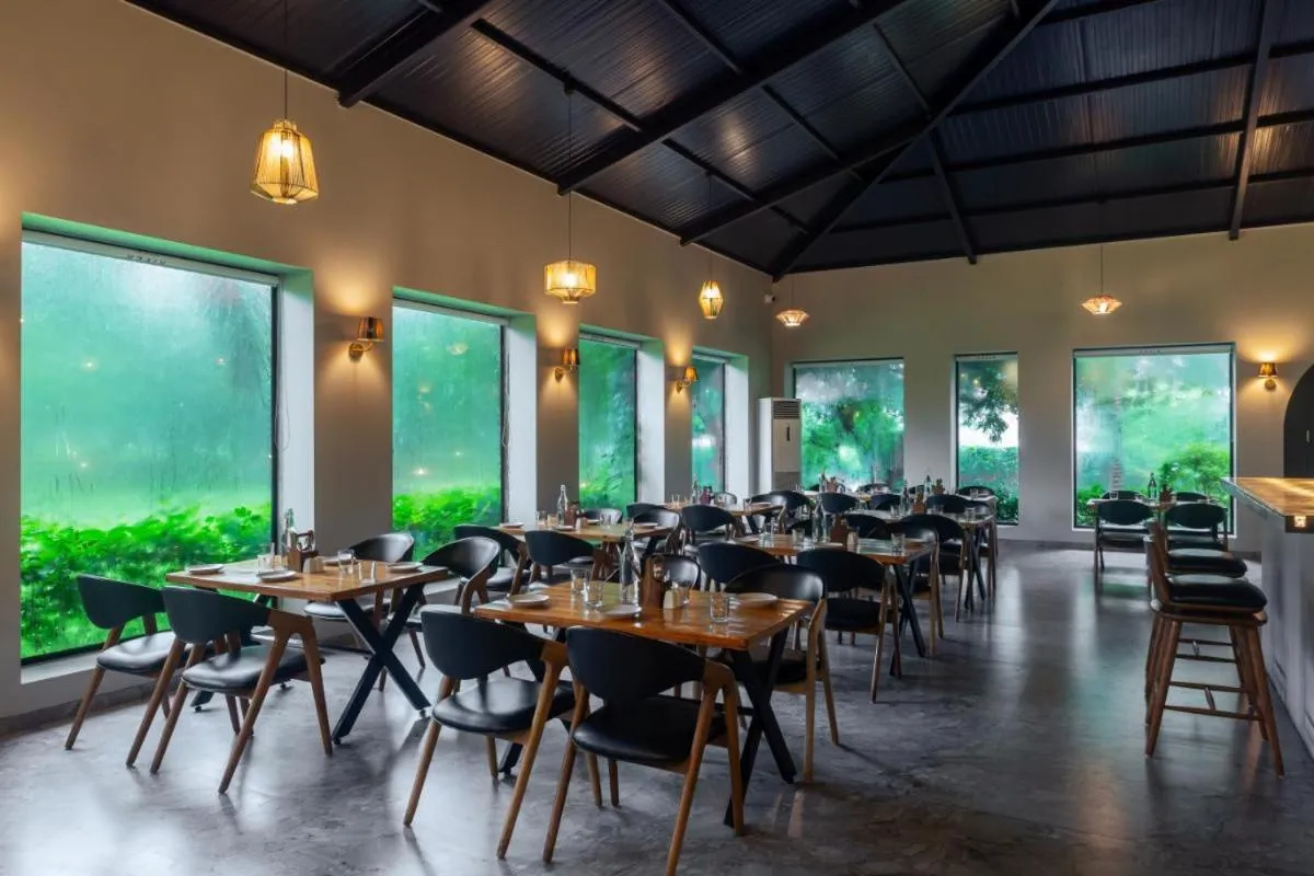 Restaurant/places to eat in River Estates Resort, Restaurant & Spa by Vibescapes