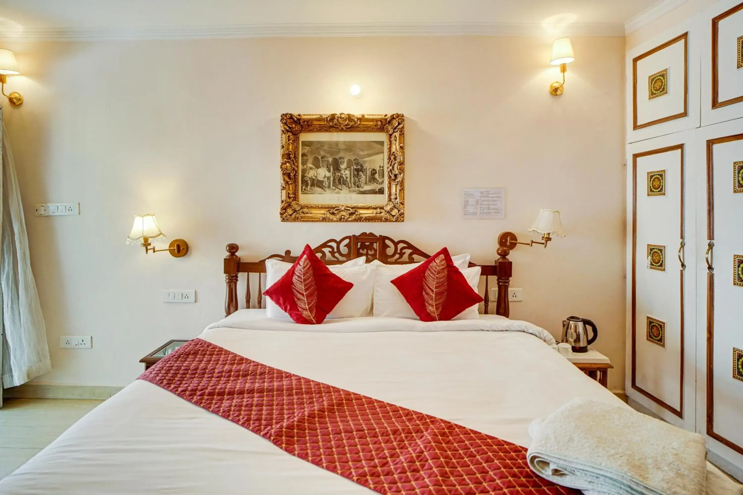 Bed in Shimla British Resort Bed in Shimla British Resort