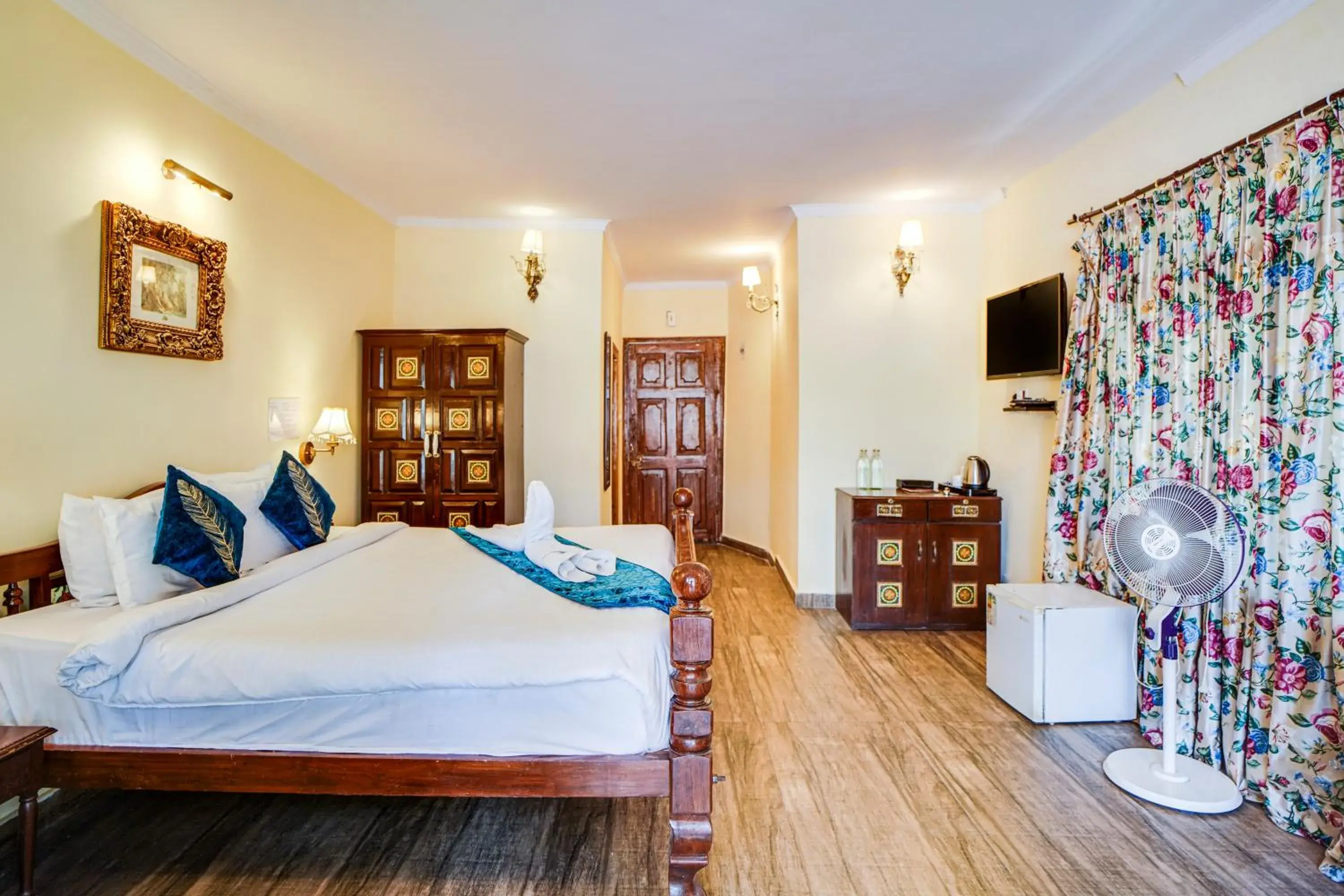 Double Room with Balcony (3 Adults) - single occupancy in Shimla British Resort Double Room with Balcony (3 Adults) - single occupancy in Shimla British Resort