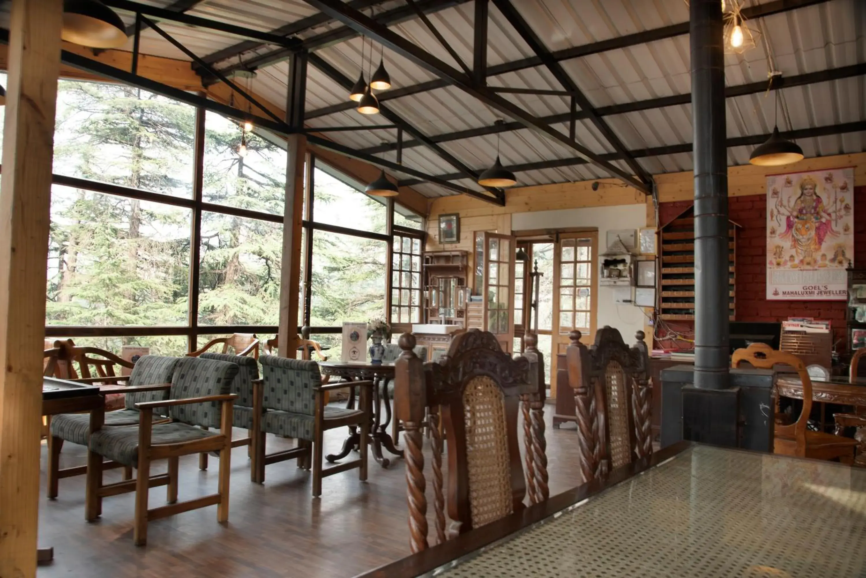 Restaurant/places to eat in Shimla British Resort Restaurant/places to eat in Shimla British Resort