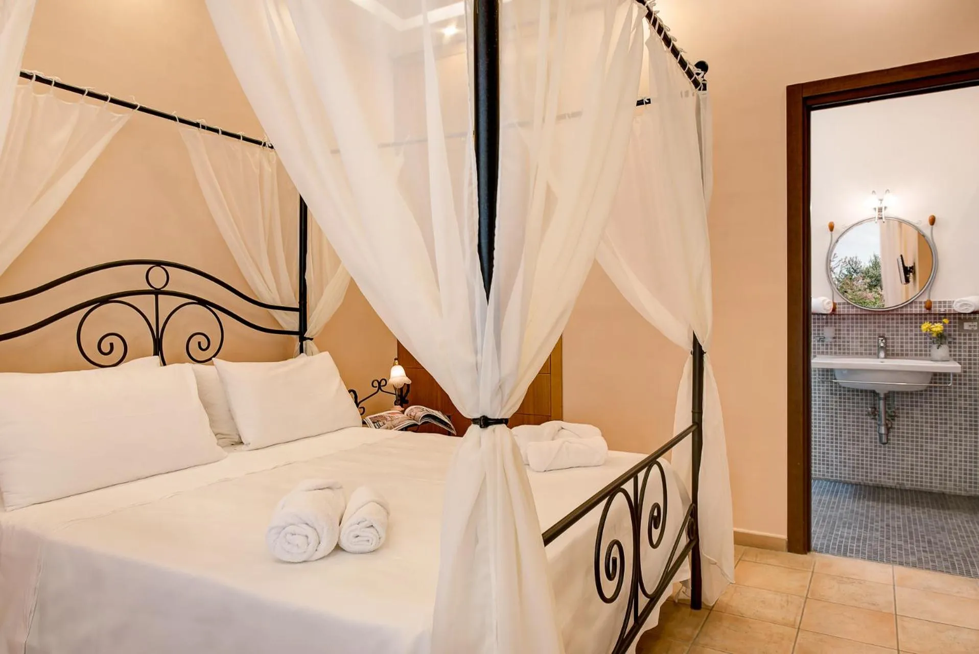 Bed in Rooftop Nerano - Amazing Sea View