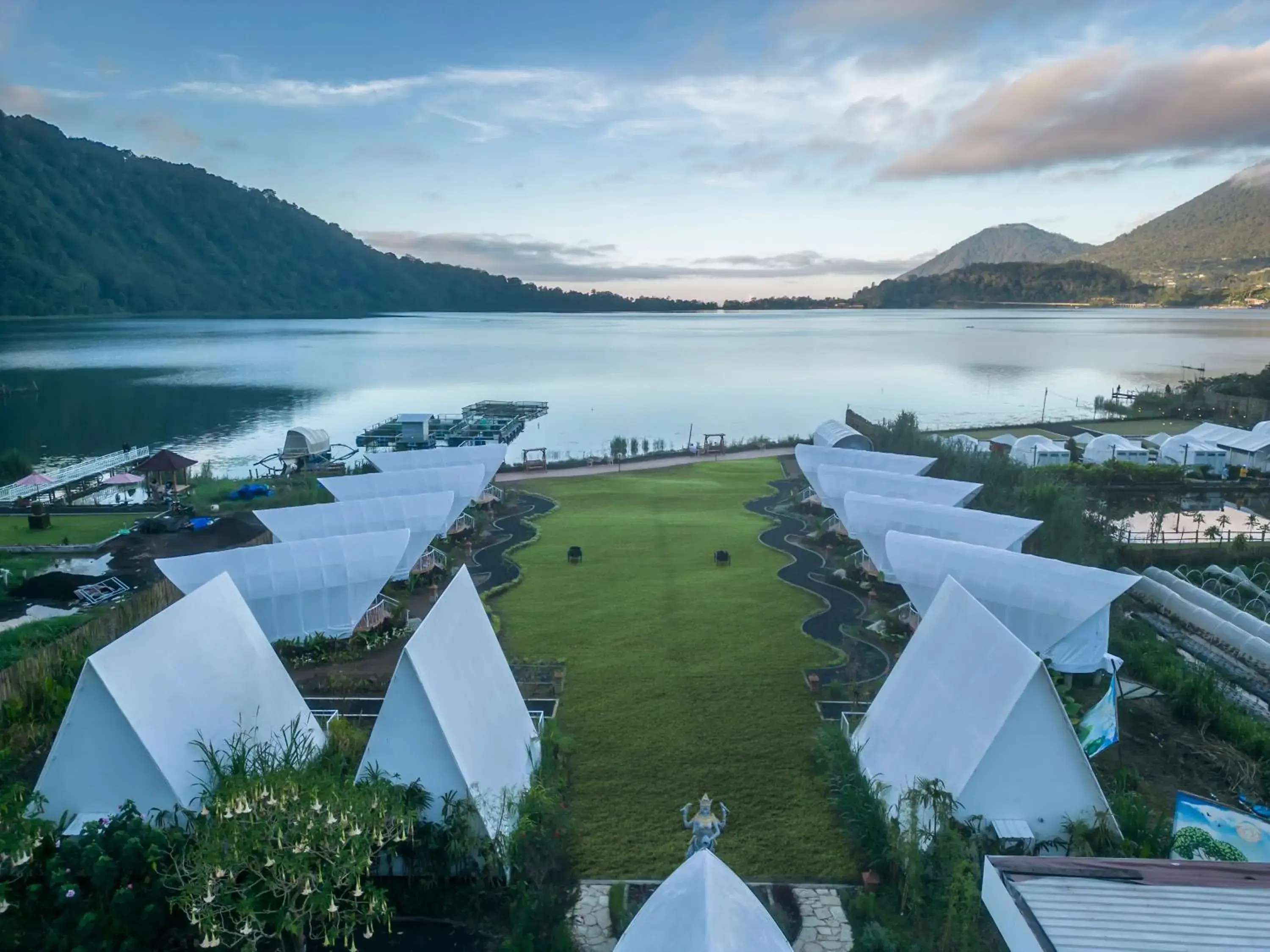 Property building in The Dewi Bedugul Property building in The Dewi Bedugul