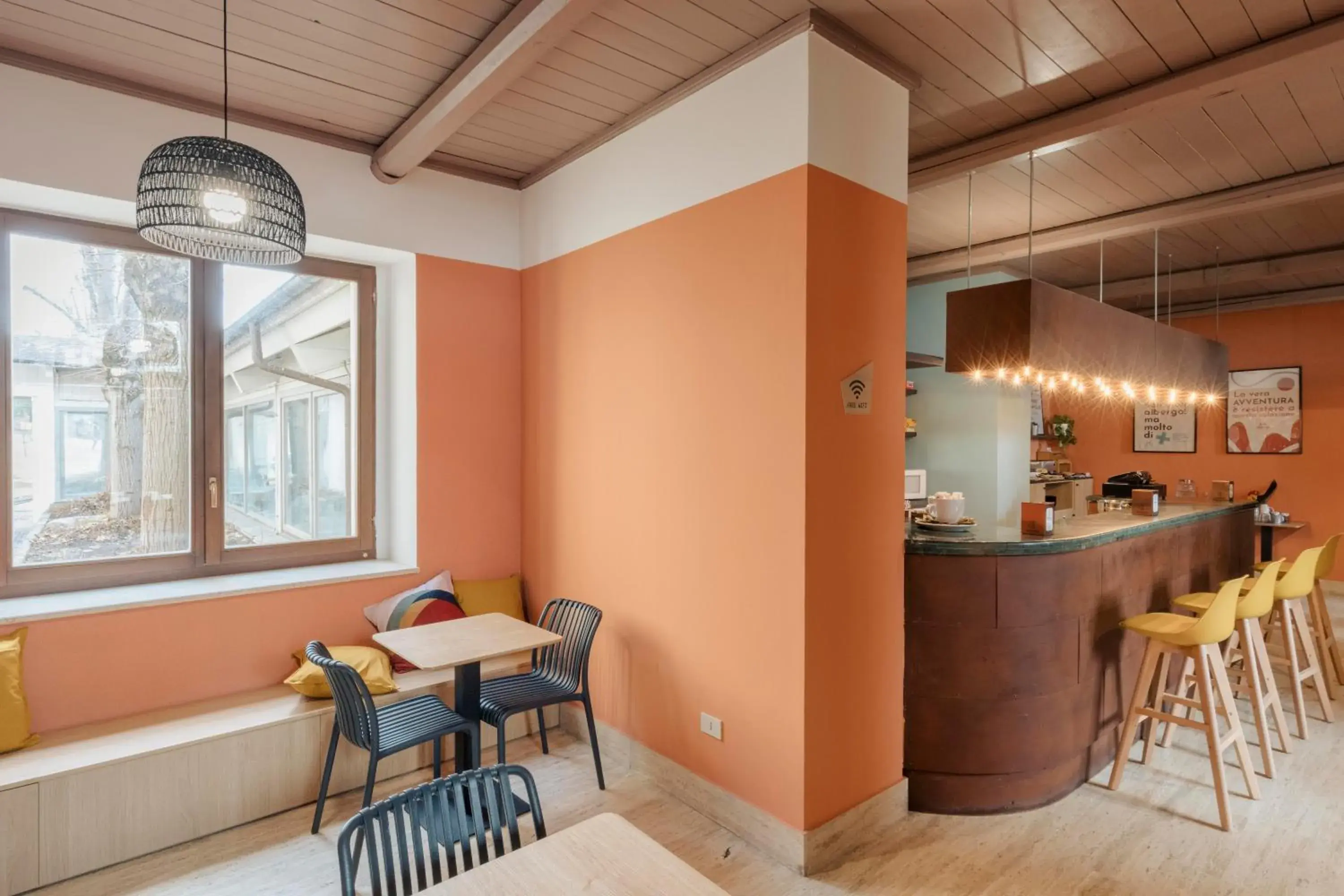 Lounge or bar in Hotel Altevie Lounge or bar in Hotel Altevie