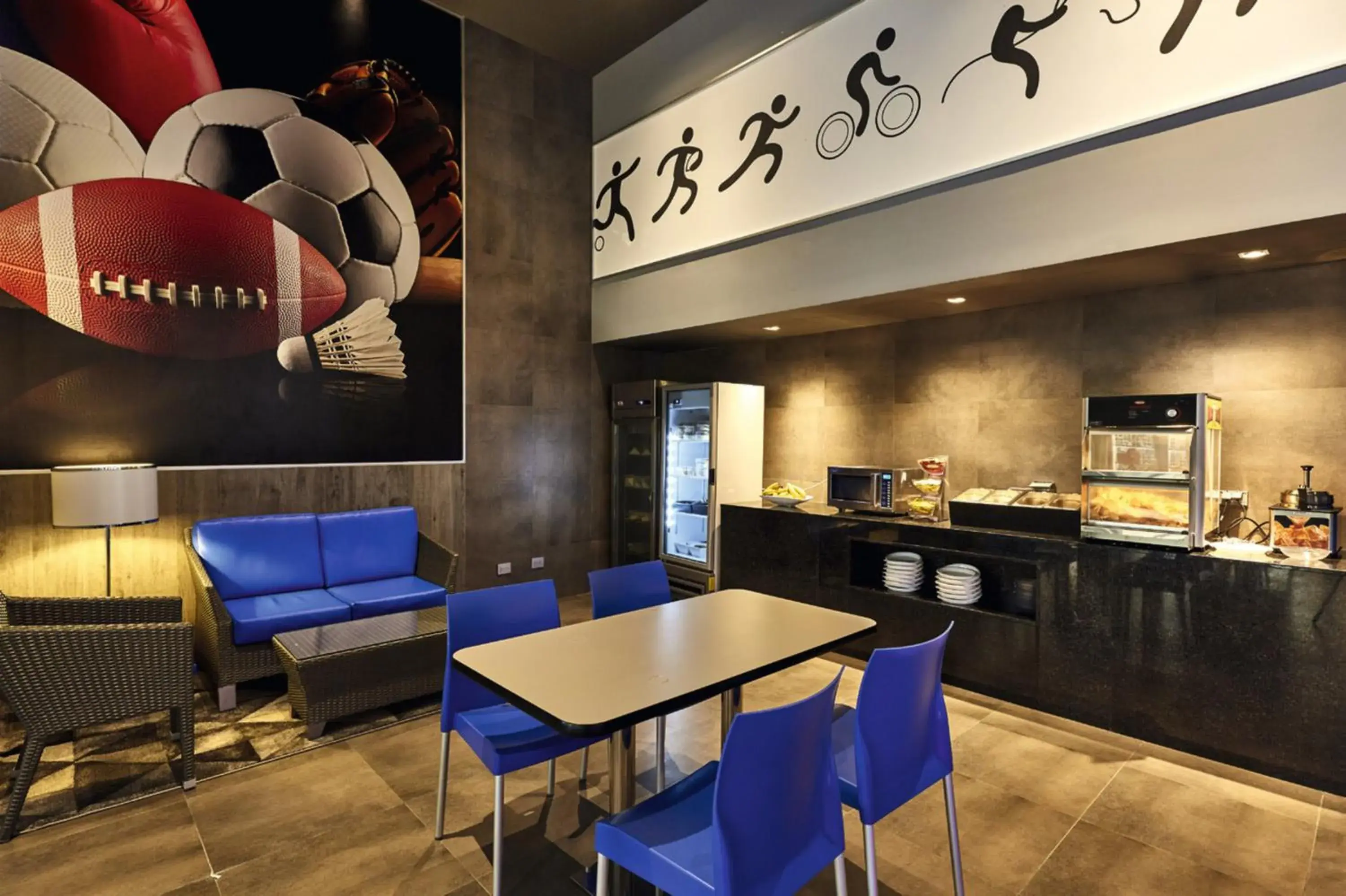 Lounge or bar in Riu Dunamar - All Inclusive Lounge or bar in Riu Dunamar - All Inclusive