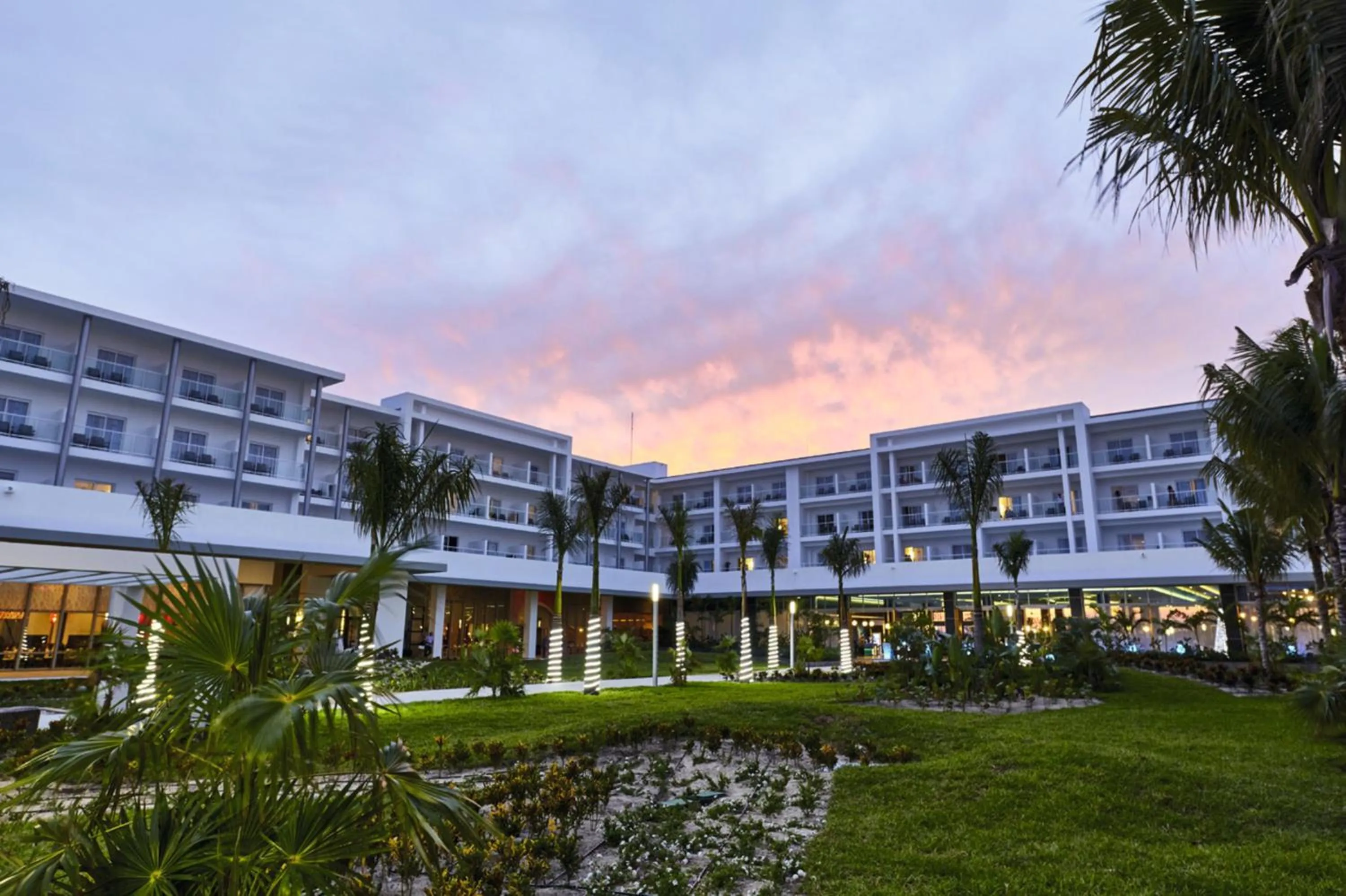 Garden in Riu Dunamar - All Inclusive