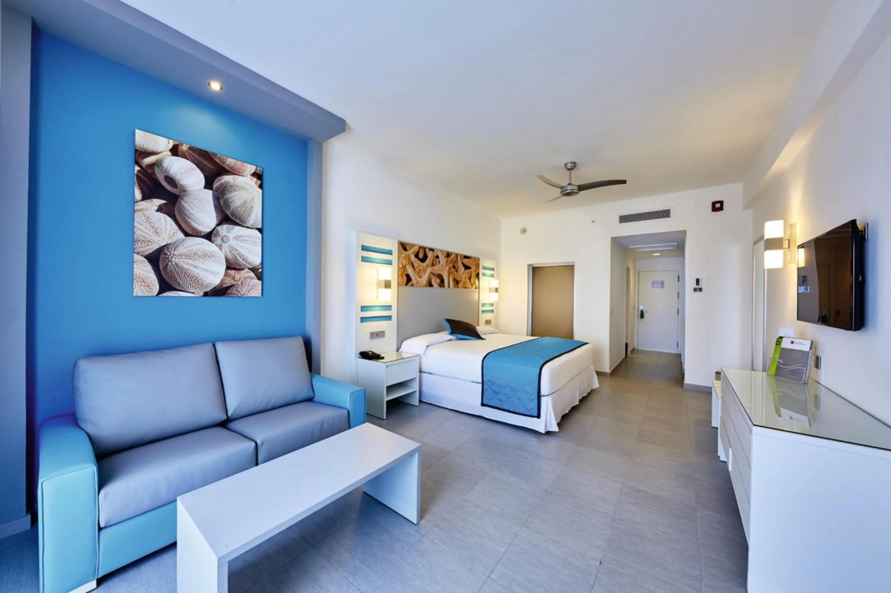 Bed in Riu Dunamar - All Inclusive