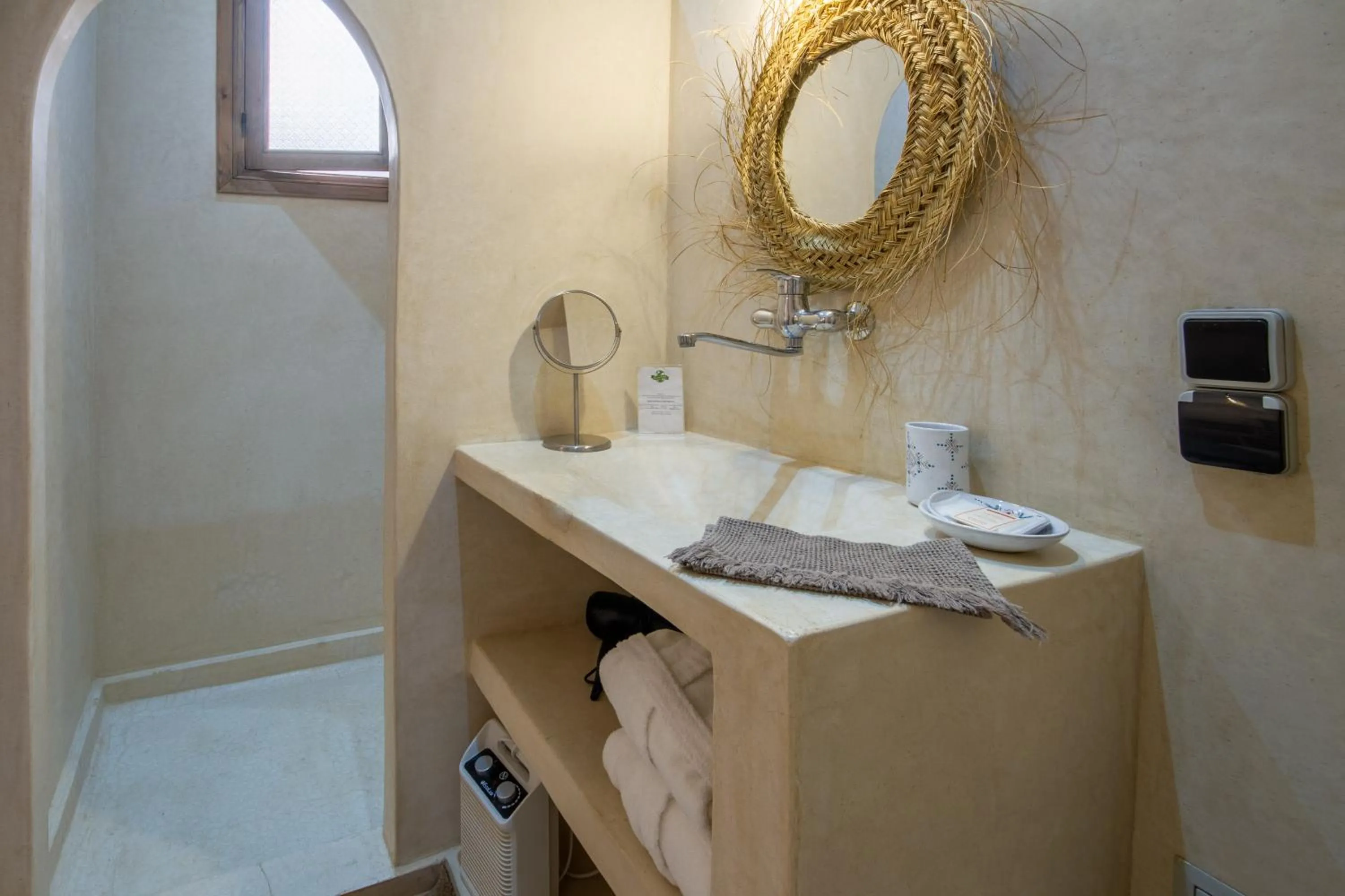 Bathroom in Riad Bab Aljana