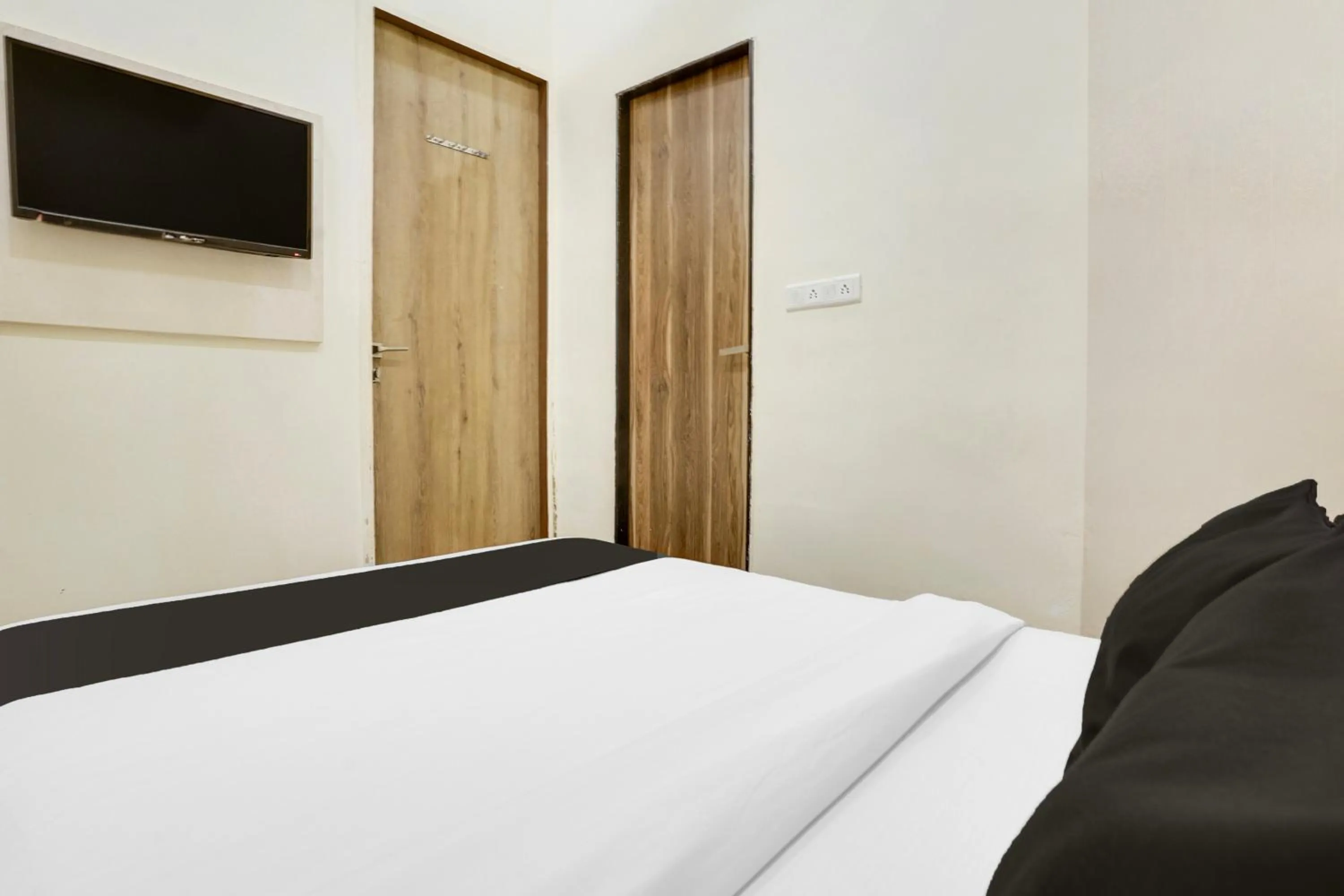 Bedroom in Super Collection O Ville Parle formerly Freedom Star