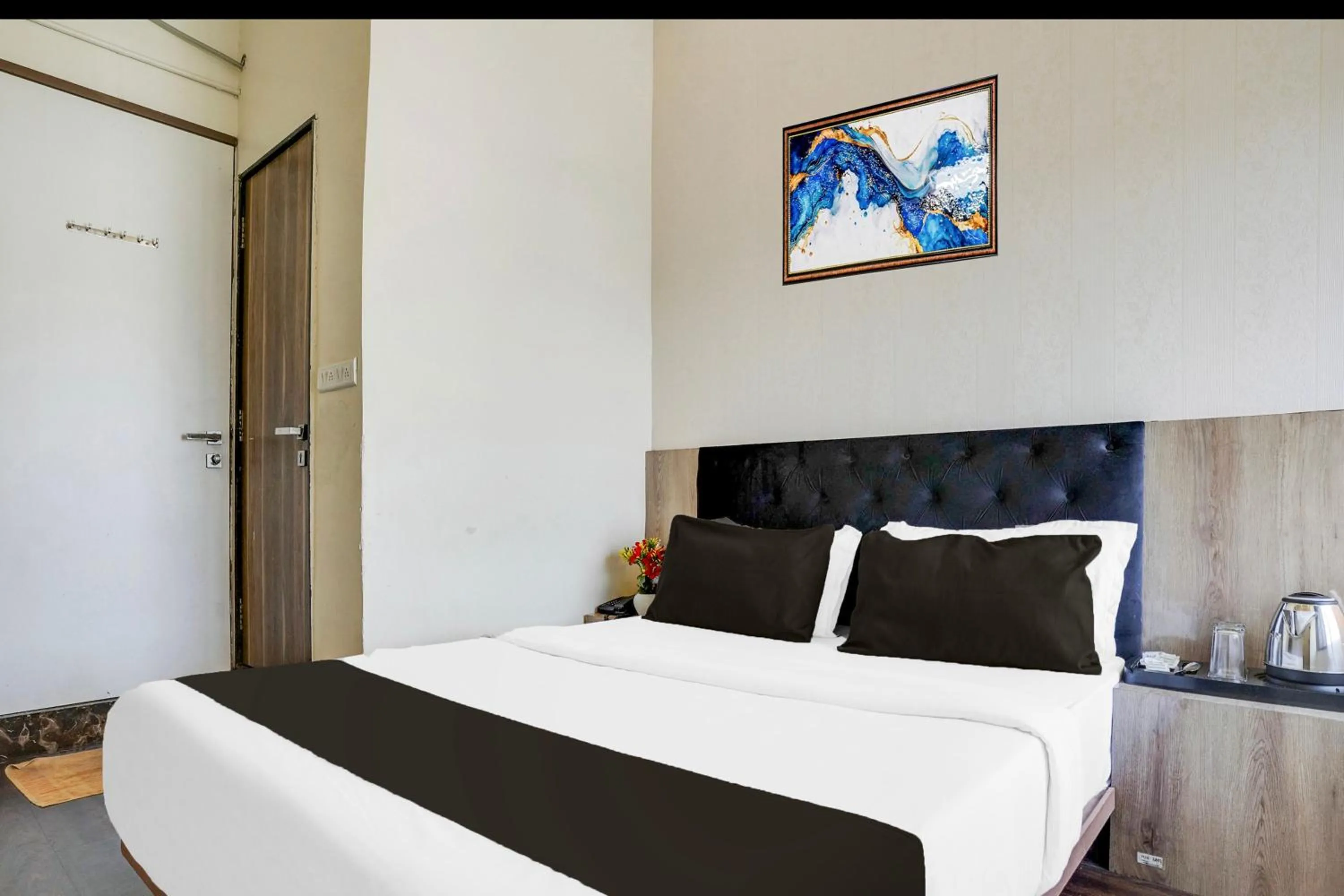 Bedroom in Super Collection O Ville Parle formerly Freedom Star