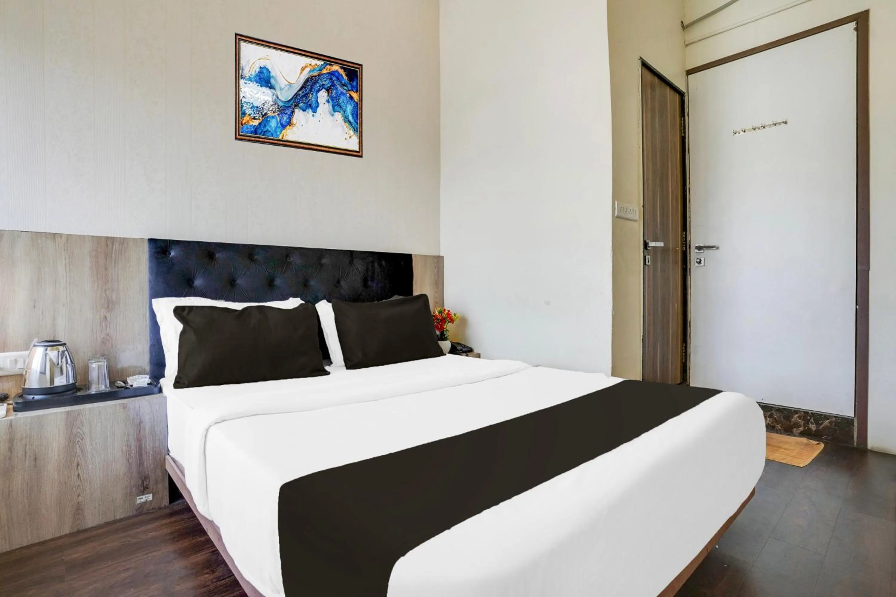 Bedroom in Super Collection O Ville Parle formerly Freedom Star