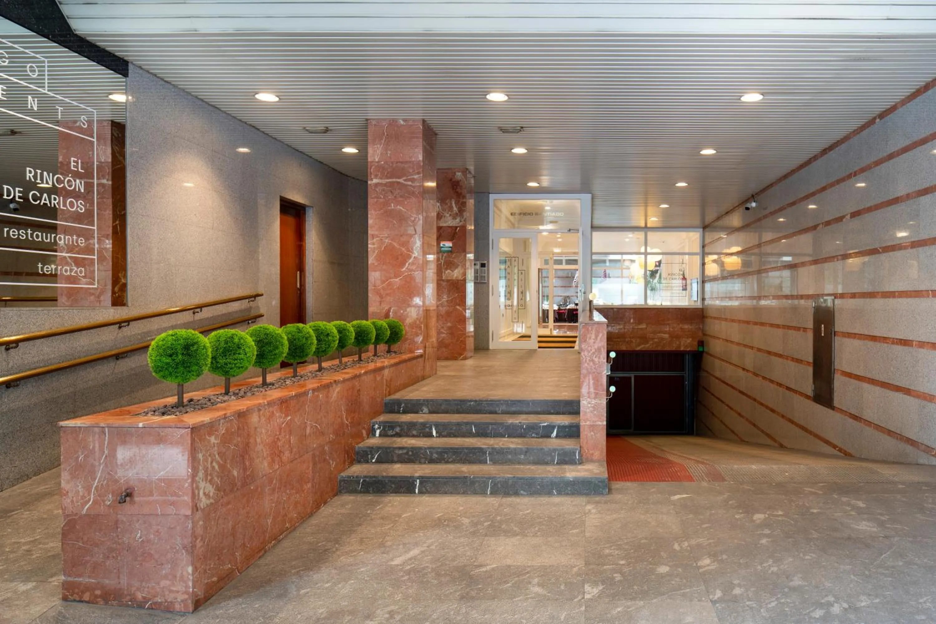 Facade/entrance in Santiago Apartments Bilbao