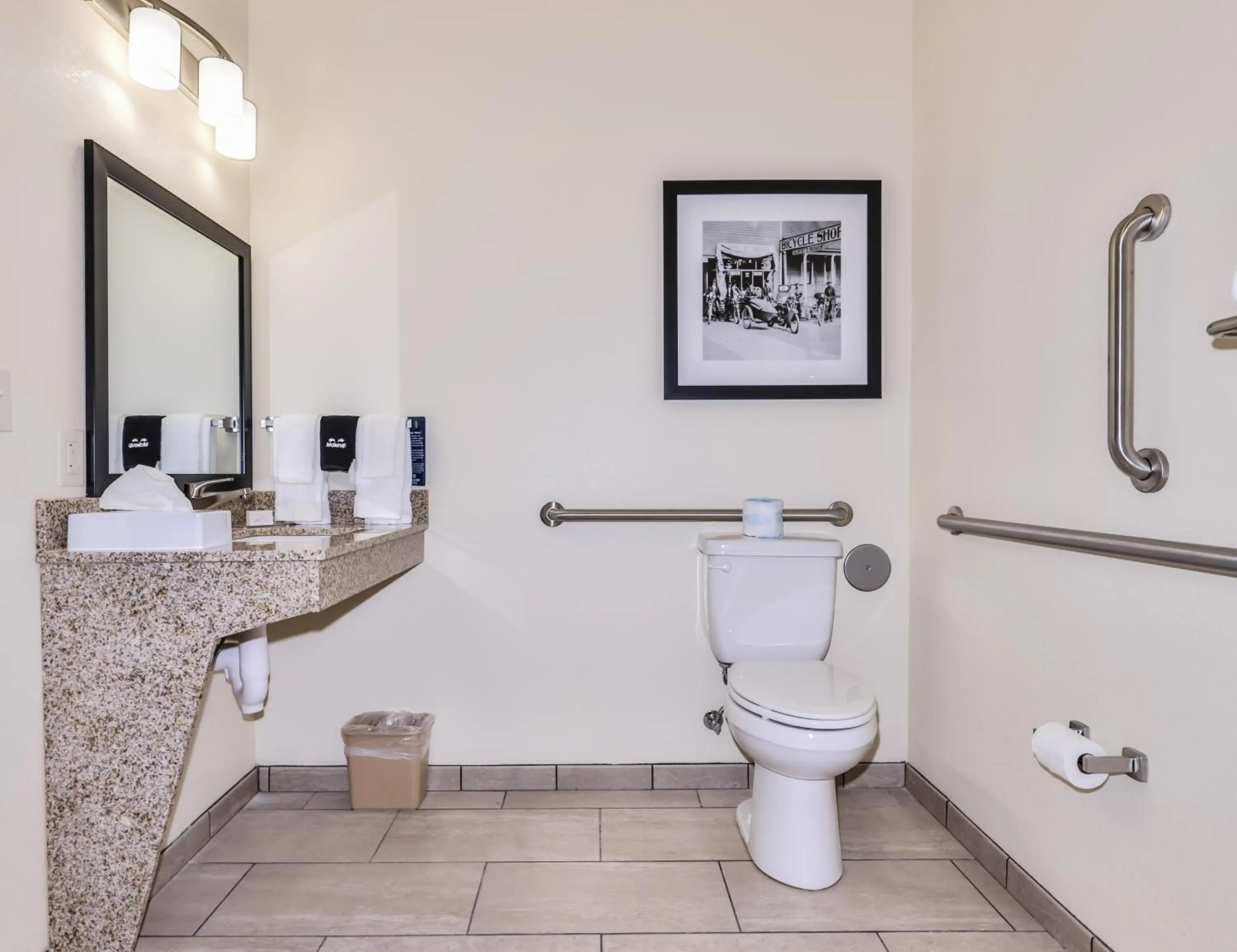 Bathroom in Cobblestone Hotel & Suites - Rhinelander