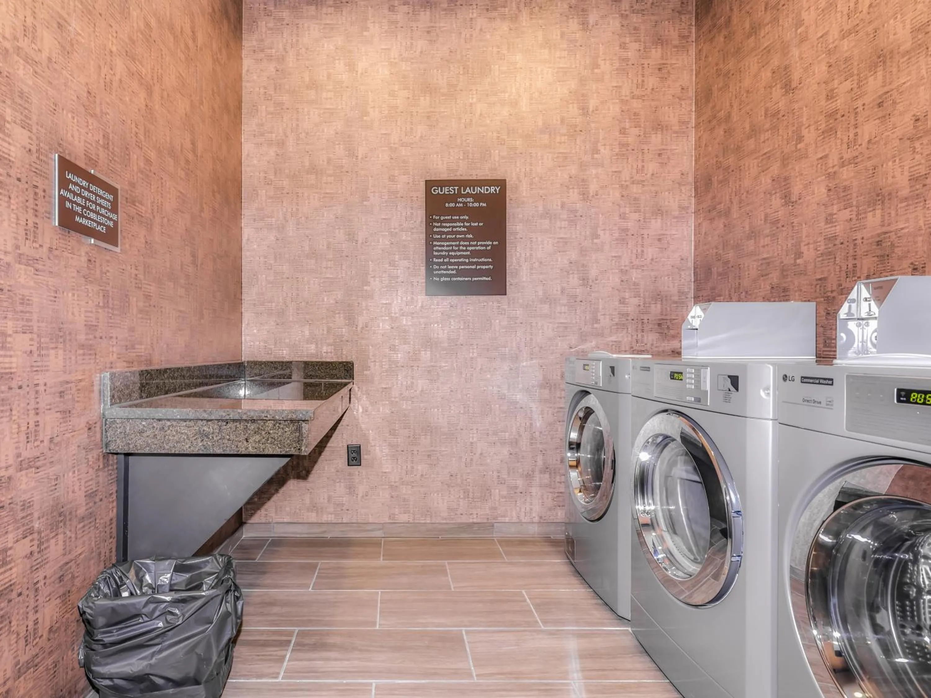 laundry in Cobblestone Hotel & Suites - Rhinelander