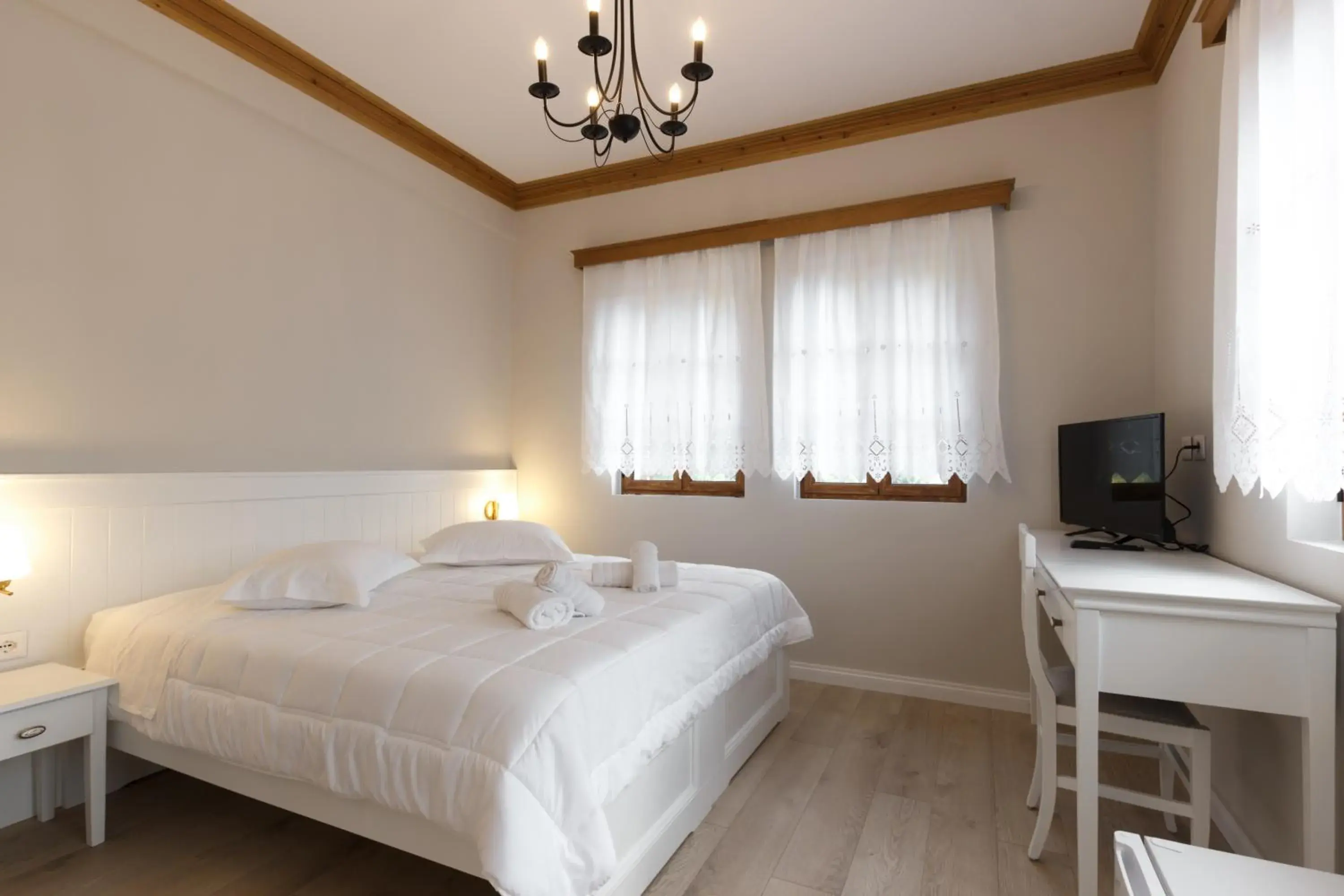 Double Room with Mountain View in Bujtina Sophie Double Room with Mountain View in Bujtina Sophie