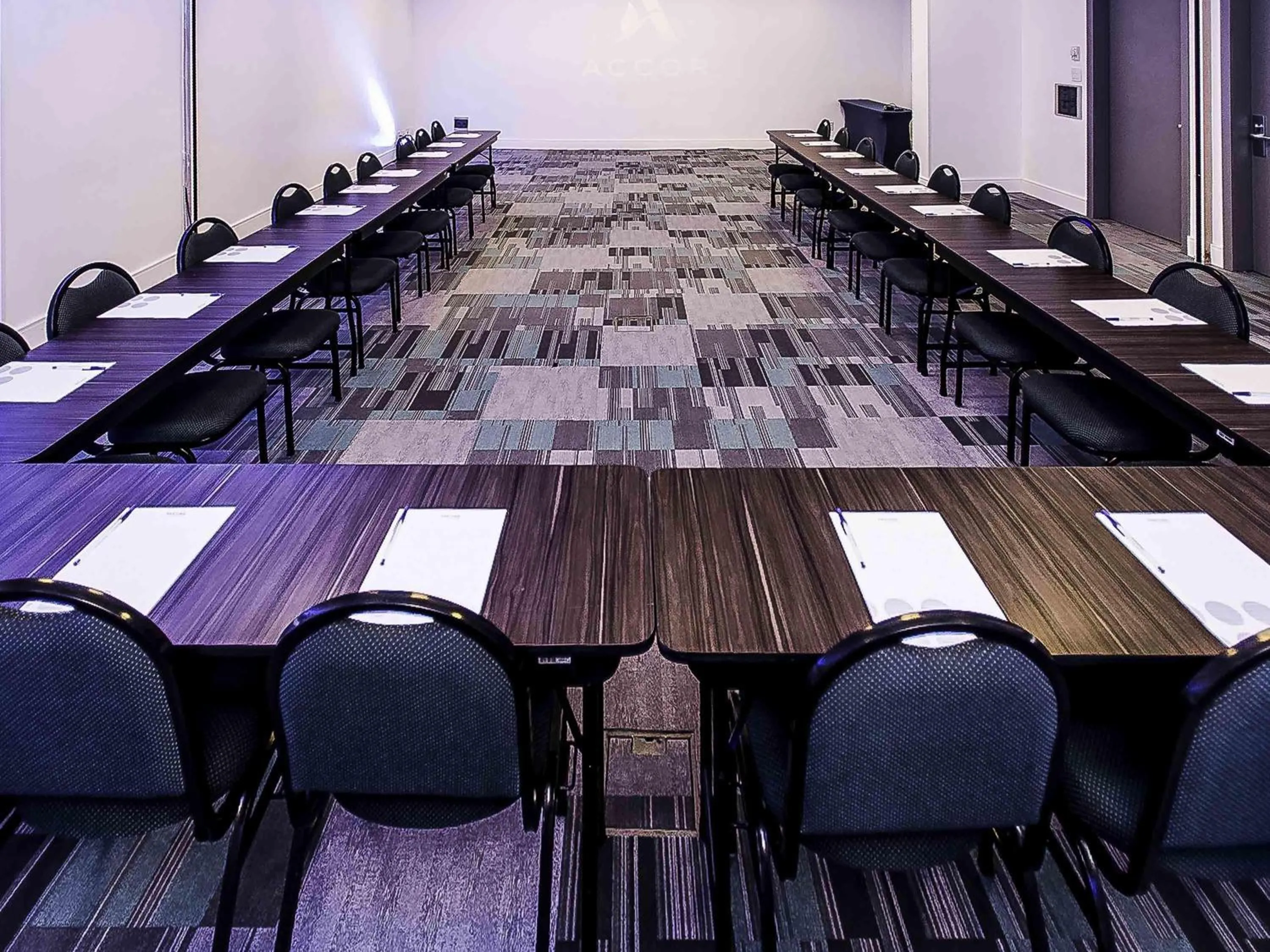 Meeting/conference room in Novotel Porto Alegre Tres Figueiras