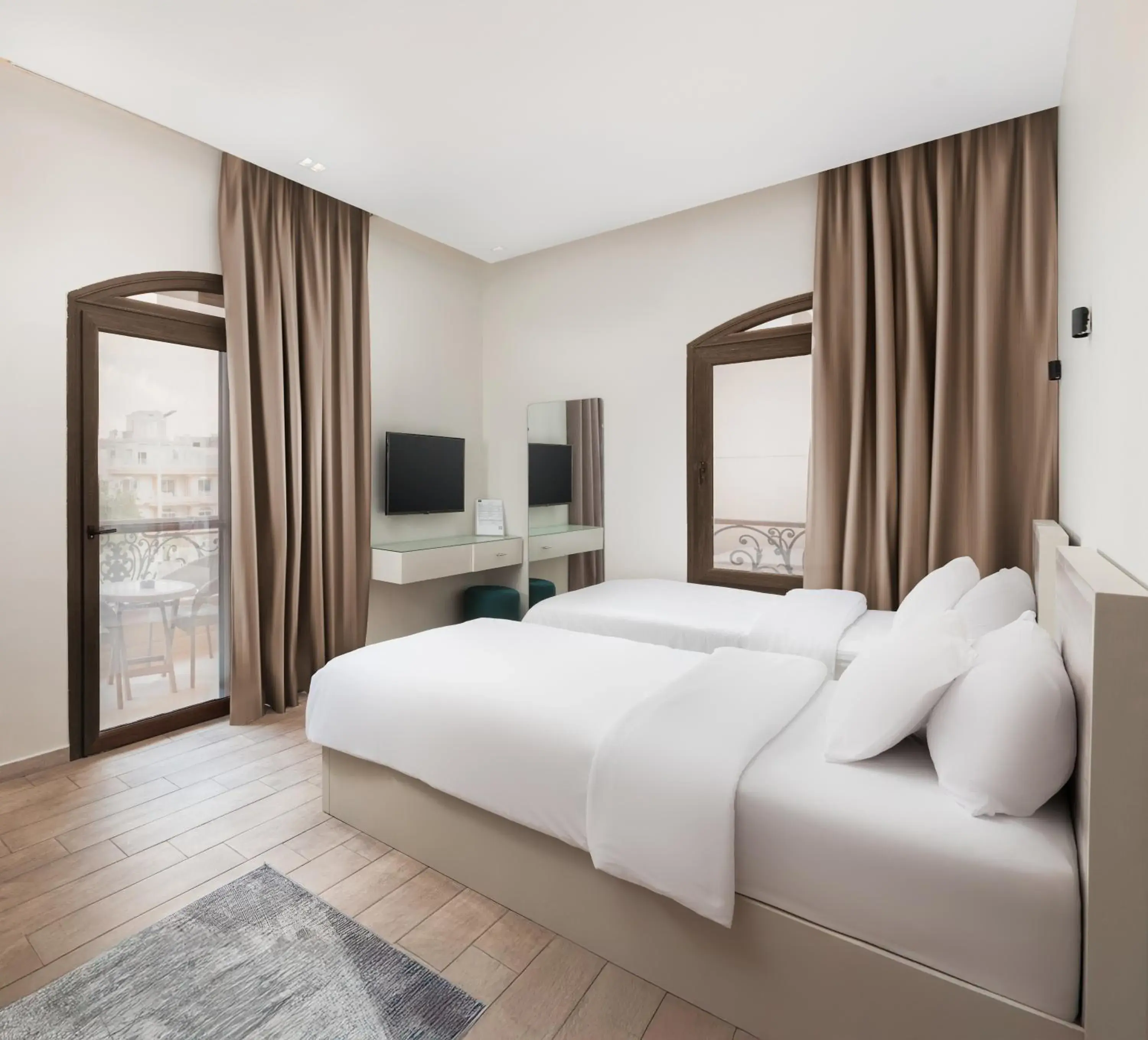 Standard Double or Twin Room with Balcony in Sleep Inn Apart-Hotel Standard Double or Twin Room with Balcony in Sleep Inn Apart-Hotel